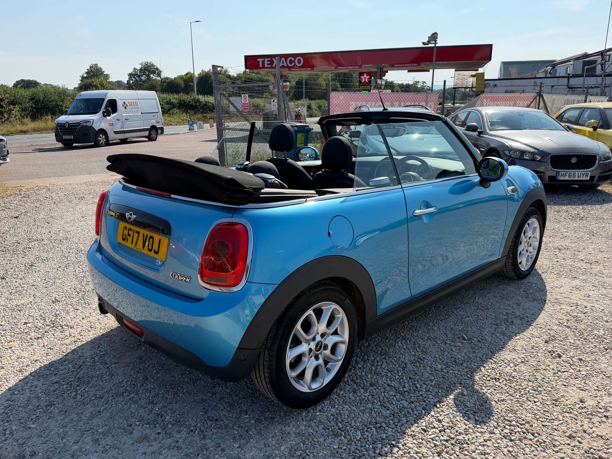 2017 MINI CONVERTIBLE 2017 MINI CONVERTIBLE