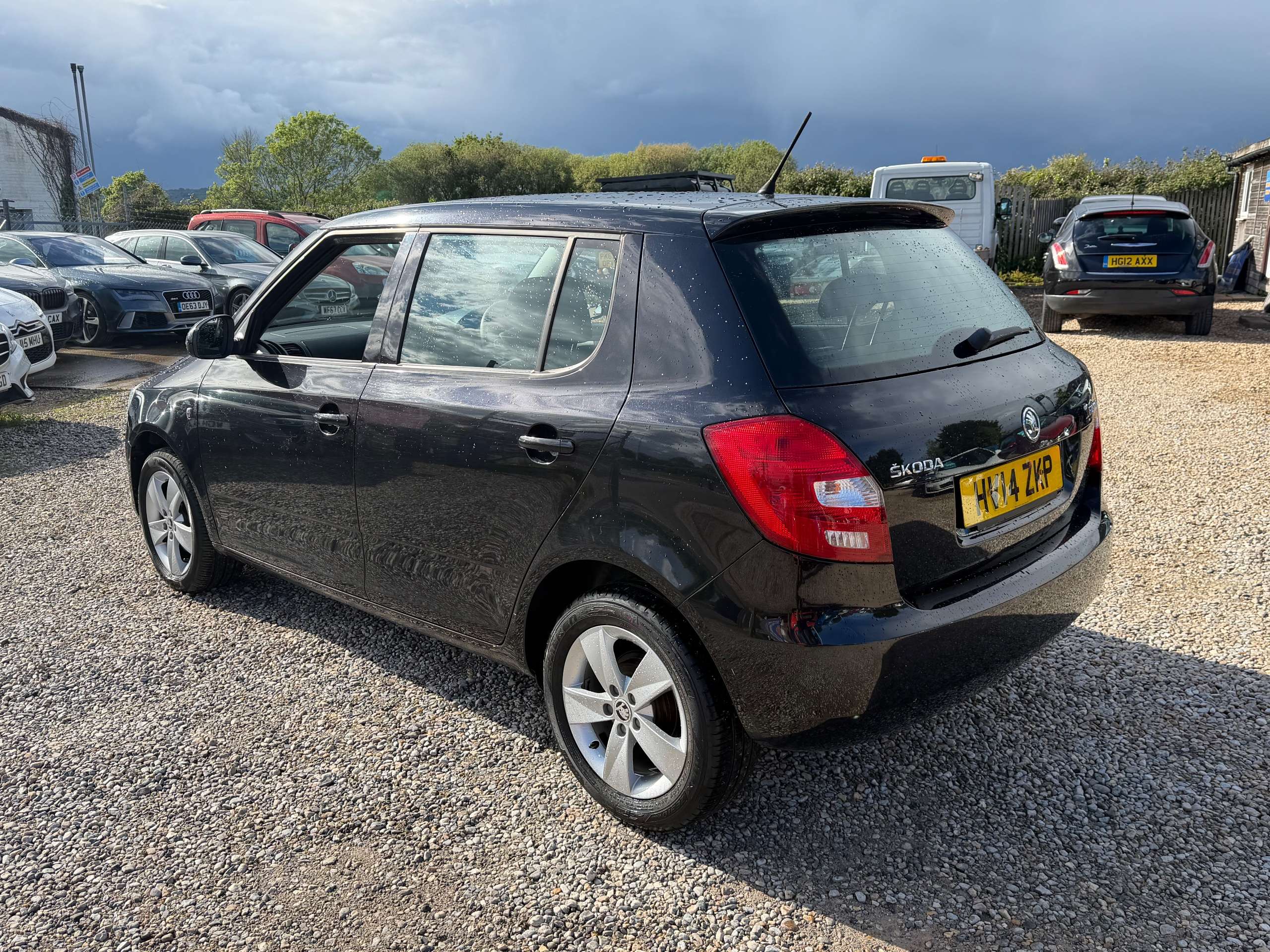 2014 SKODA FABIA 2014 SKODA FABIA