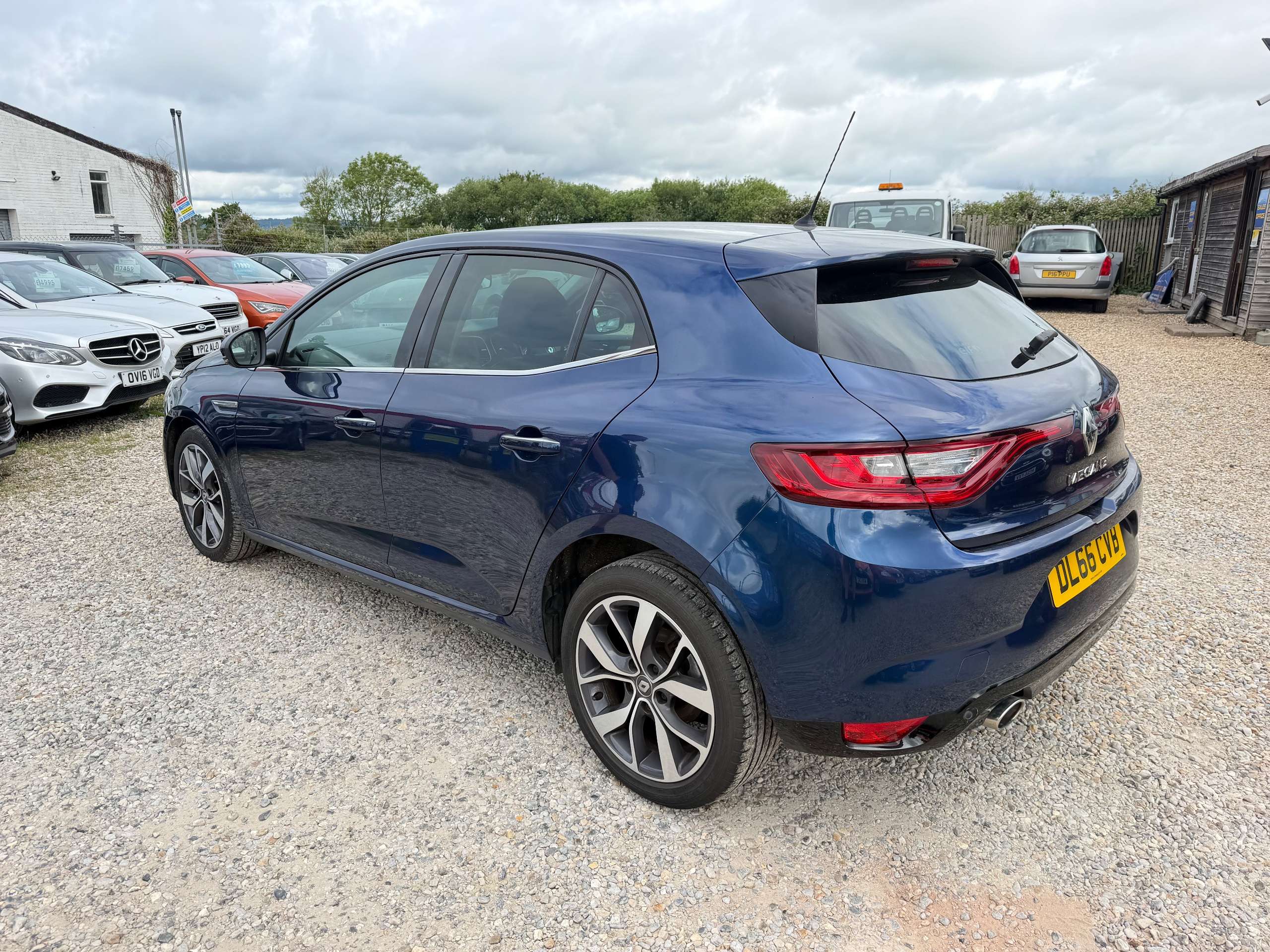 2016 RENAULT MEGANE 2016 RENAULT MEGANE