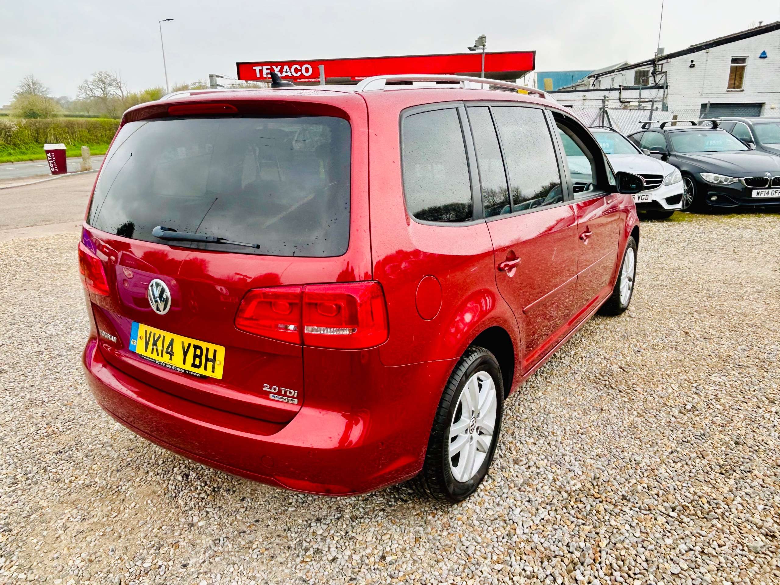 2014 VOLKSWAGEN TOURAN 2014 VOLKSWAGEN TOURAN