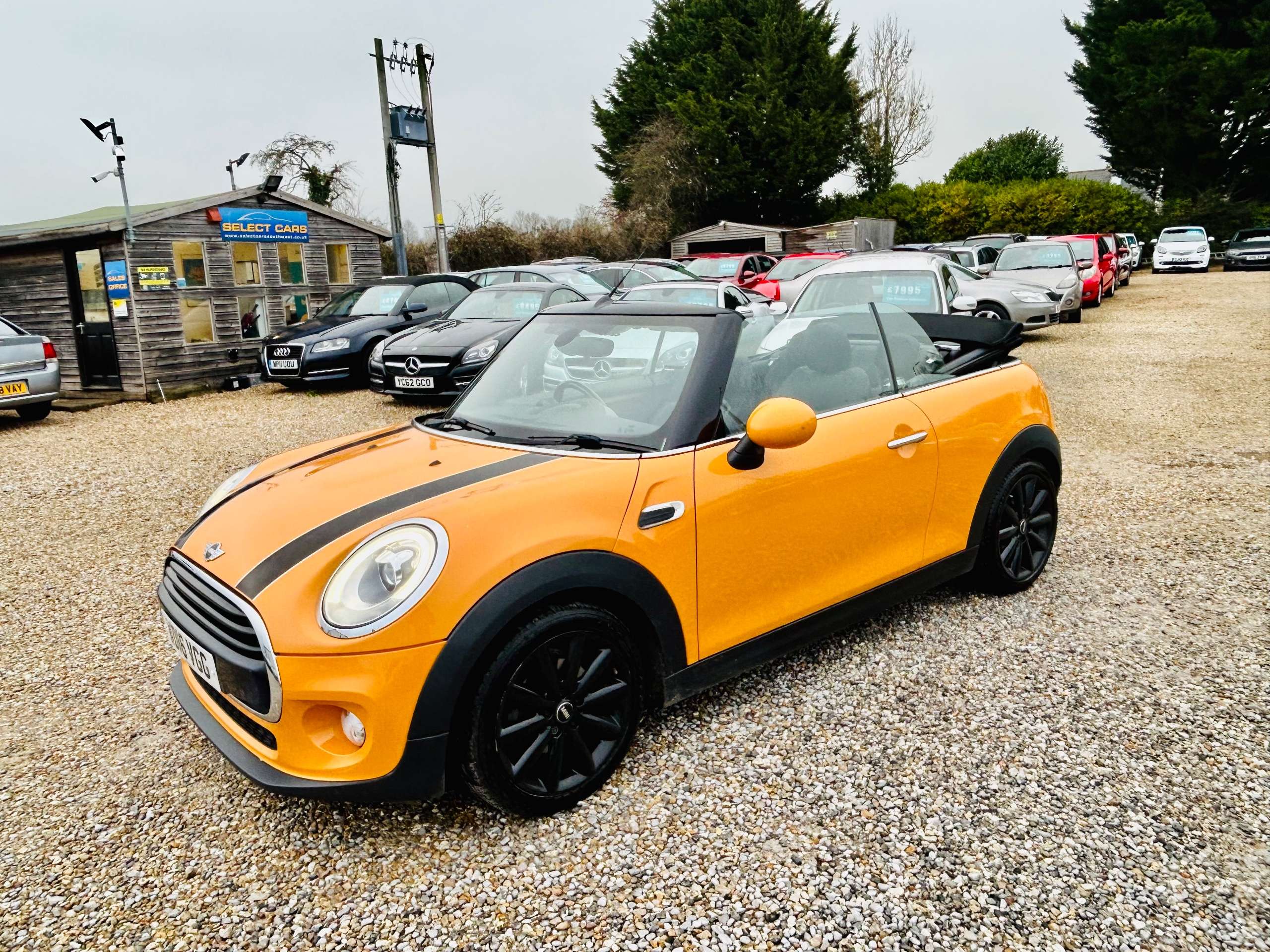 2016 MINI CONVERTIBLE 2016 MINI CONVERTIBLE