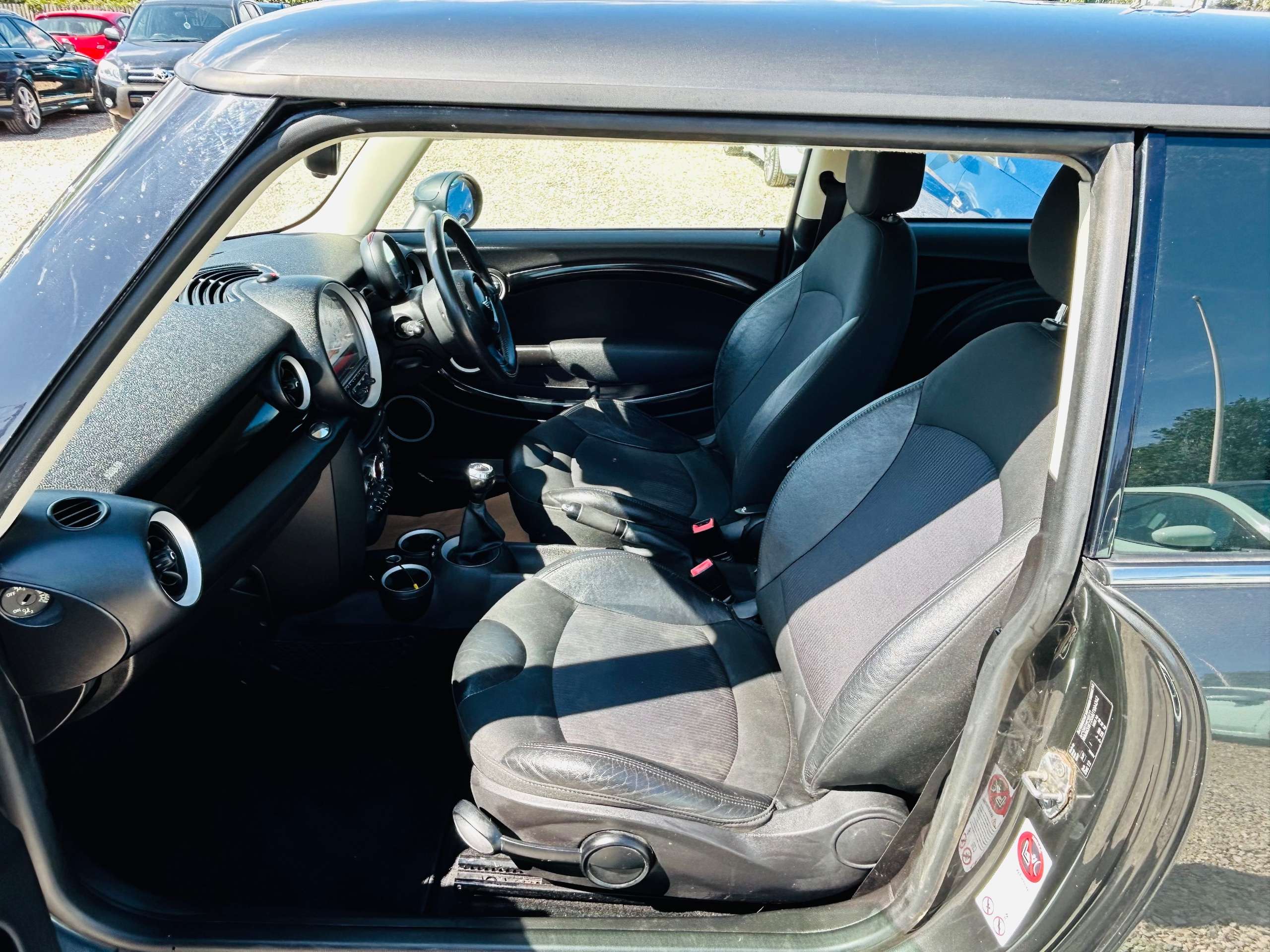 2012 MINI HATCH 2012 MINI HATCH