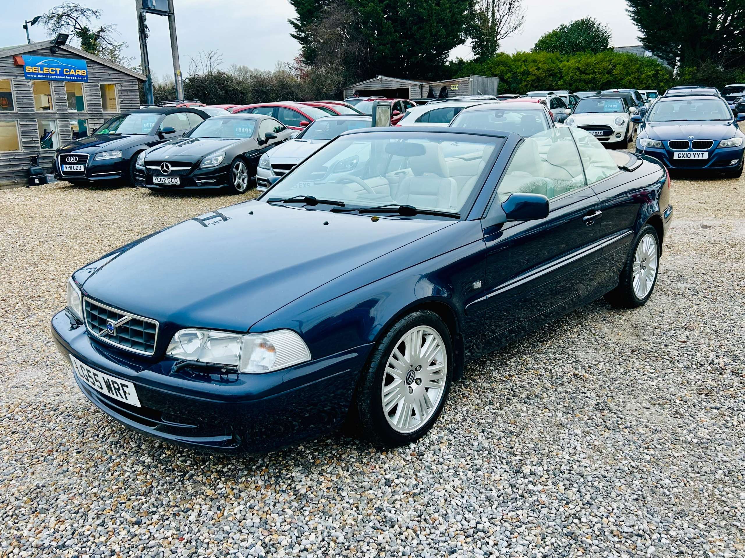 2005 VOLVO C70 2005 VOLVO C70