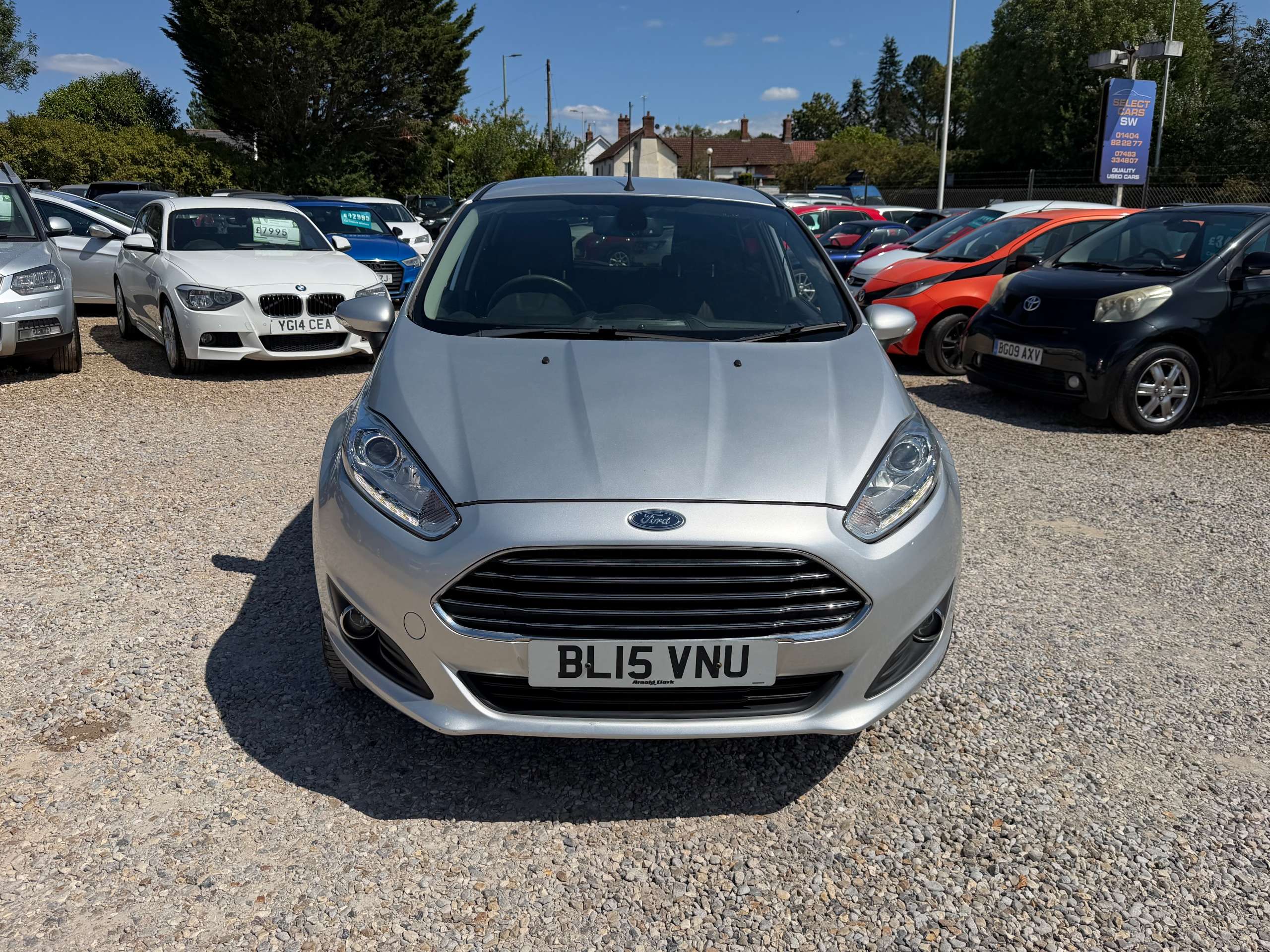 A 2015 FORD FIESTA 1.0T EcoBoost Titanium Hatchback 5dr Petrol Manual Euro 6 (s/s) (100 ps) A 2015 FORD FIESTA 1.0T EcoBoost Titanium Hatchback 5dr Petrol Manual Euro 6 (s/s) (100 ps)