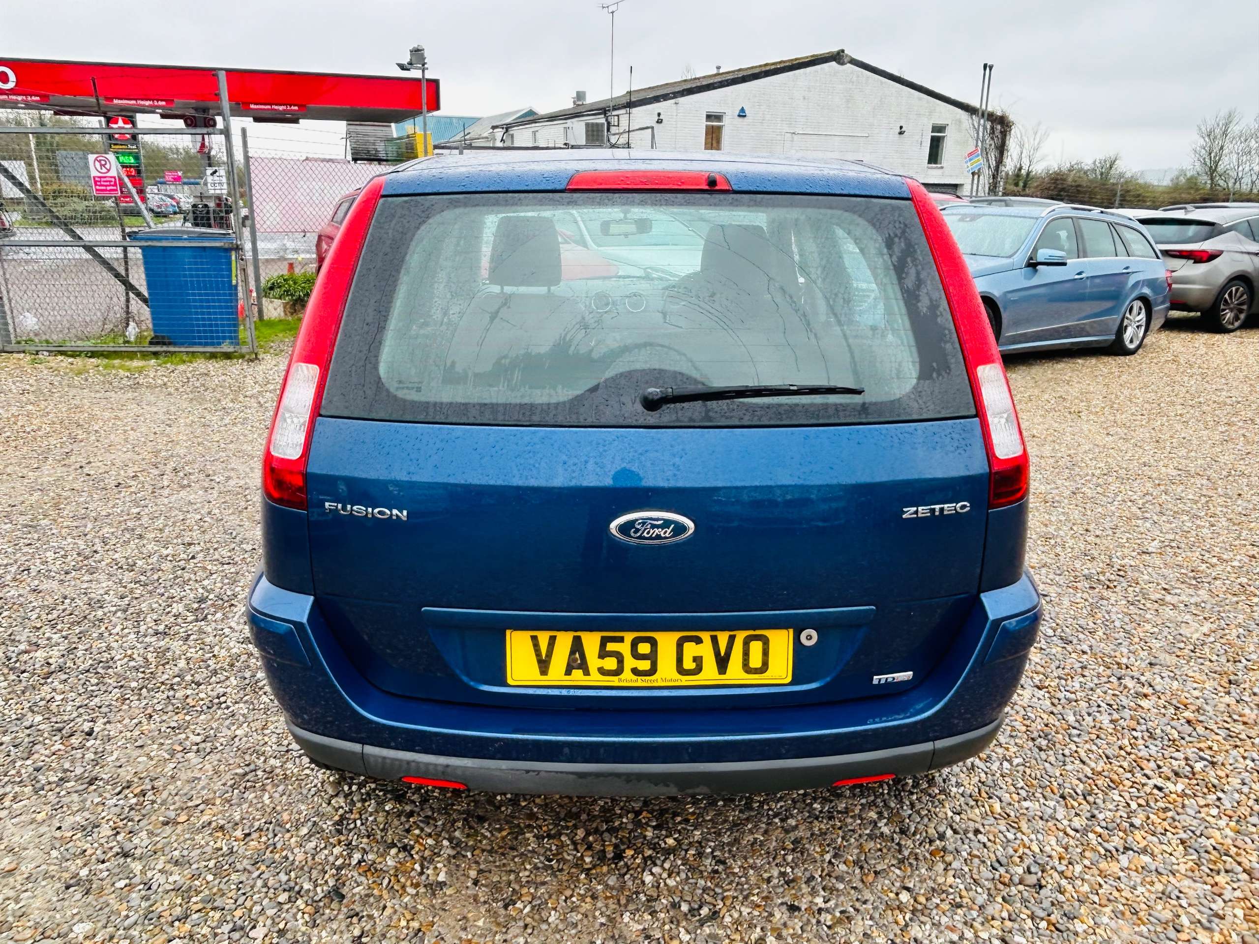 2010 FORD FUSION 2010 FORD FUSION