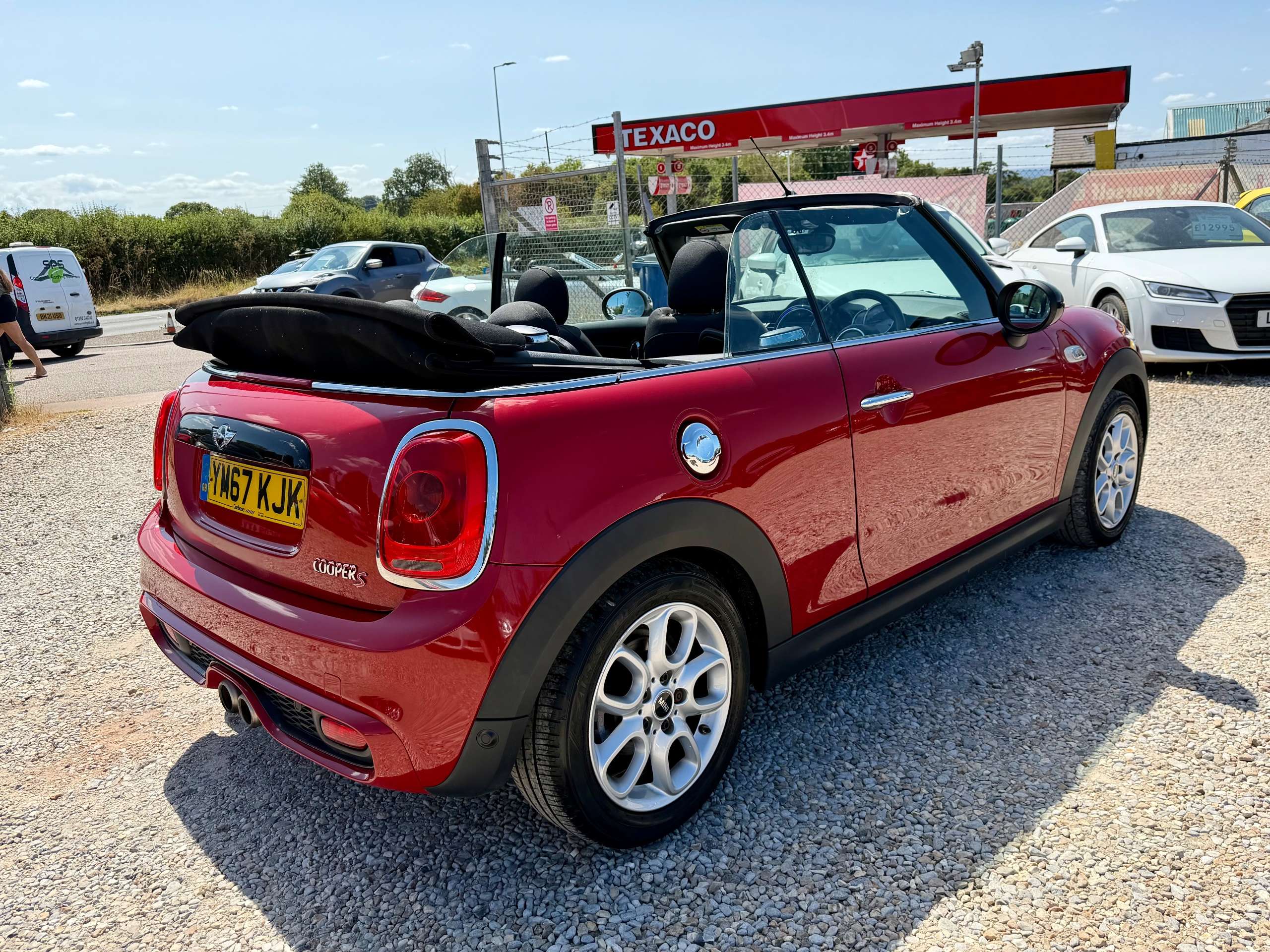 2018 MINI CONVERTIBLE 2018 MINI CONVERTIBLE