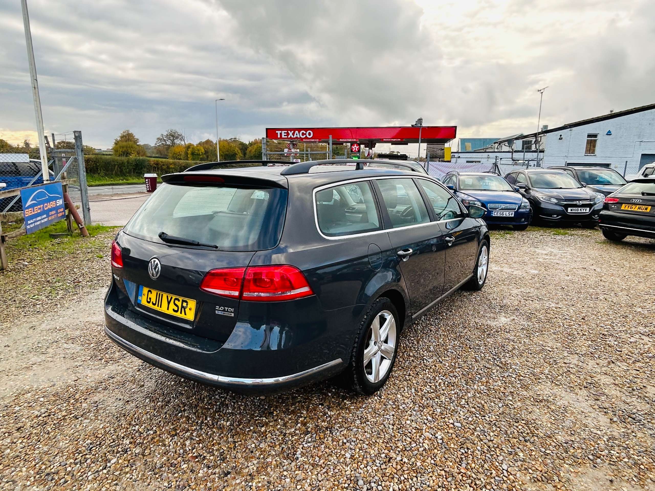 2011 VOLKSWAGEN PASSAT 2011 VOLKSWAGEN PASSAT