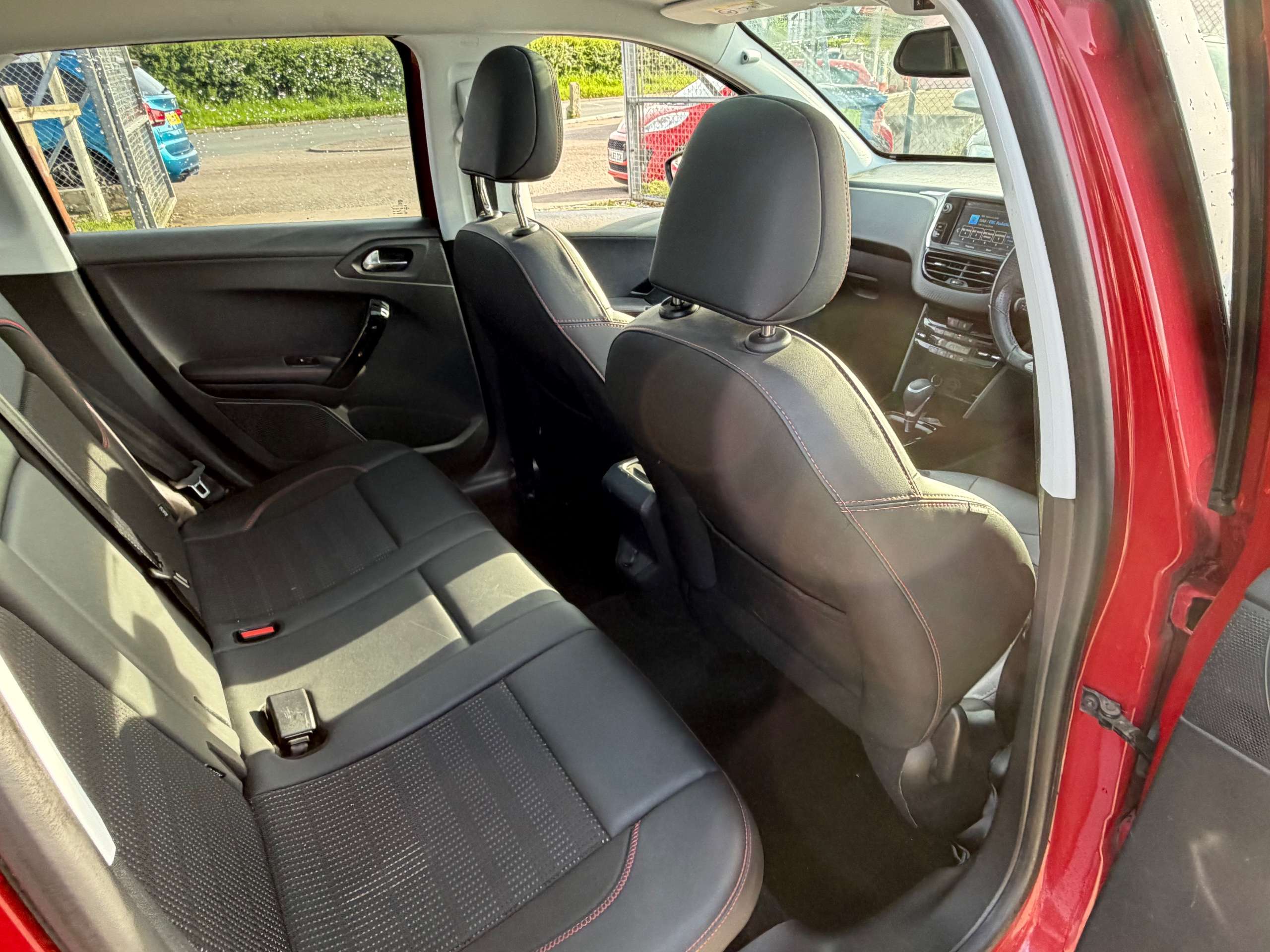 2019 PEUGEOT 2008 2019 PEUGEOT 2008