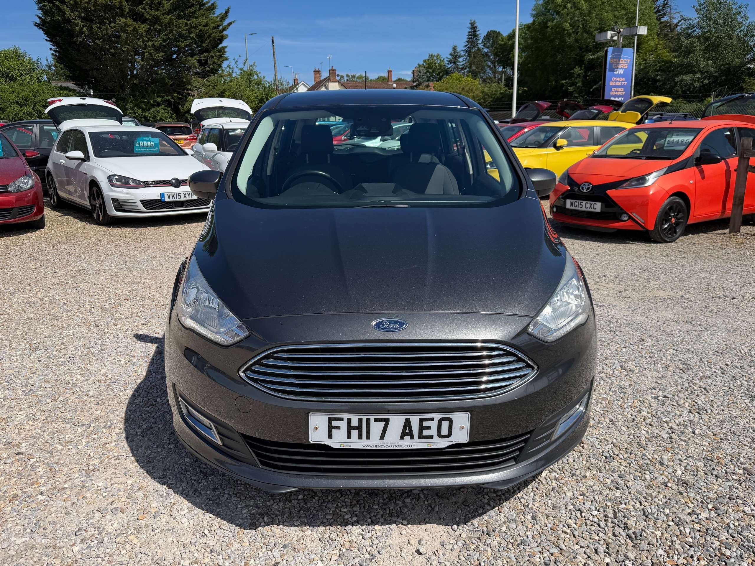 A 2017 FORD GRAND C-MAX 1.5 TDCi Titanium MPV 5dr Diesel Manual Euro 6 (s/s) (120 ps) A 2017 FORD GRAND C-MAX 1.5 TDCi Titanium MPV 5dr Diesel Manual Euro 6 (s/s) (120 ps)