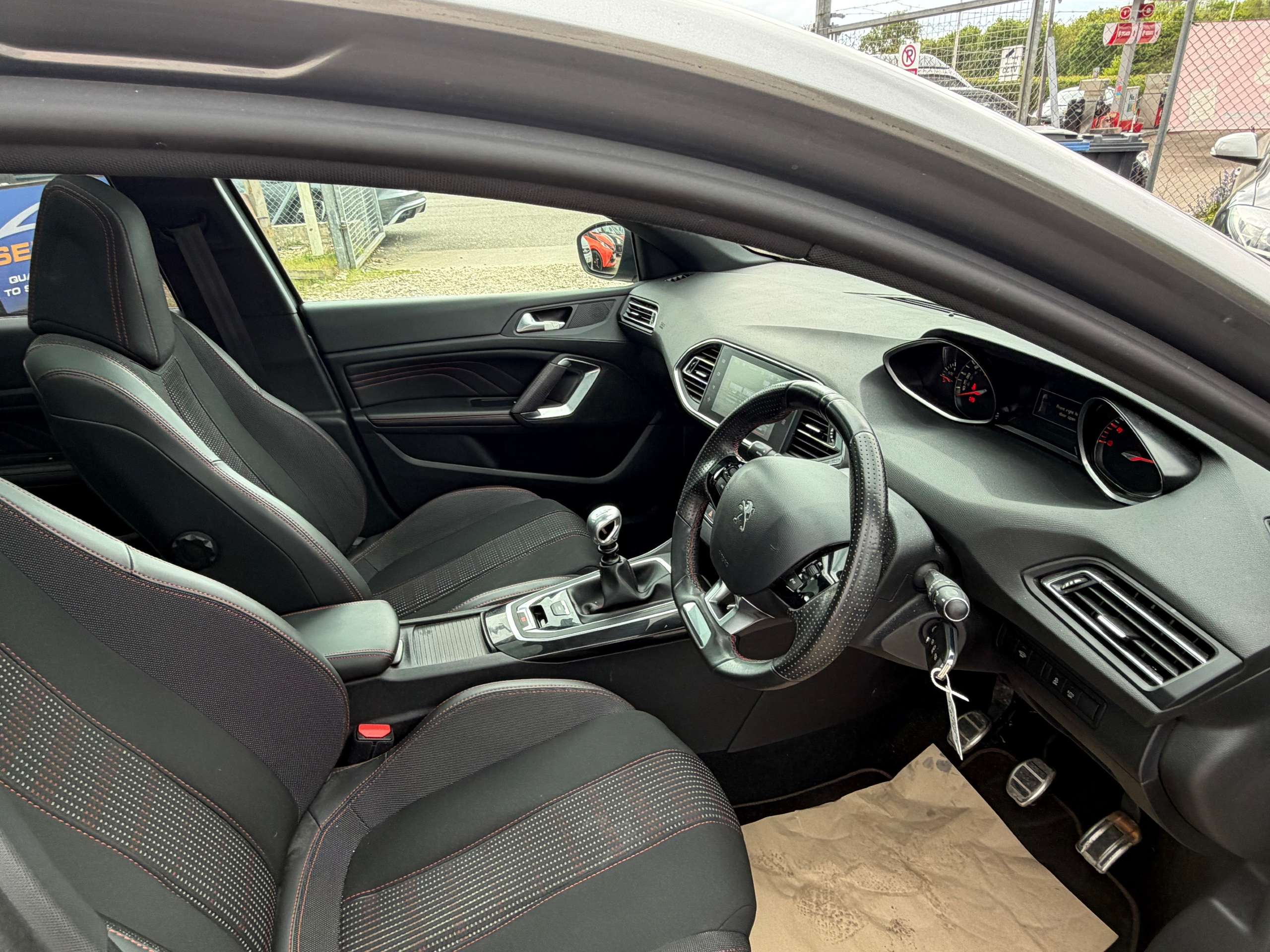 A 2016 PEUGEOT 308 SW 2.0 BlueHDi GT Line Estate 5dr Diesel Manual Euro 6 (s/s) (150 ps) A 2016 PEUGEOT 308 SW 2.0 BlueHDi GT Line Estate 5dr Diesel Manual Euro 6 (s/s) (150 ps)