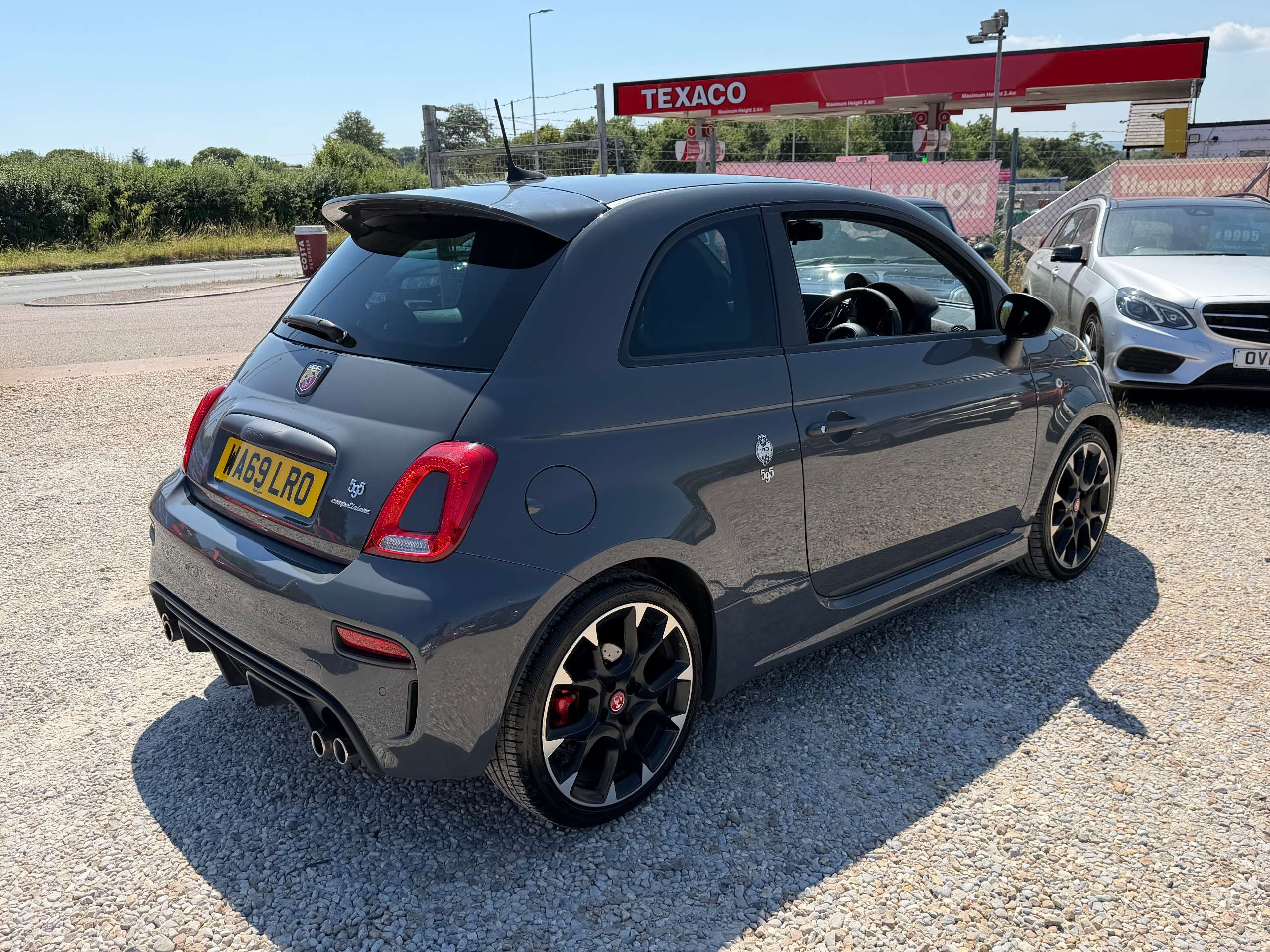 2019 ABARTH 595 2019 ABARTH 595