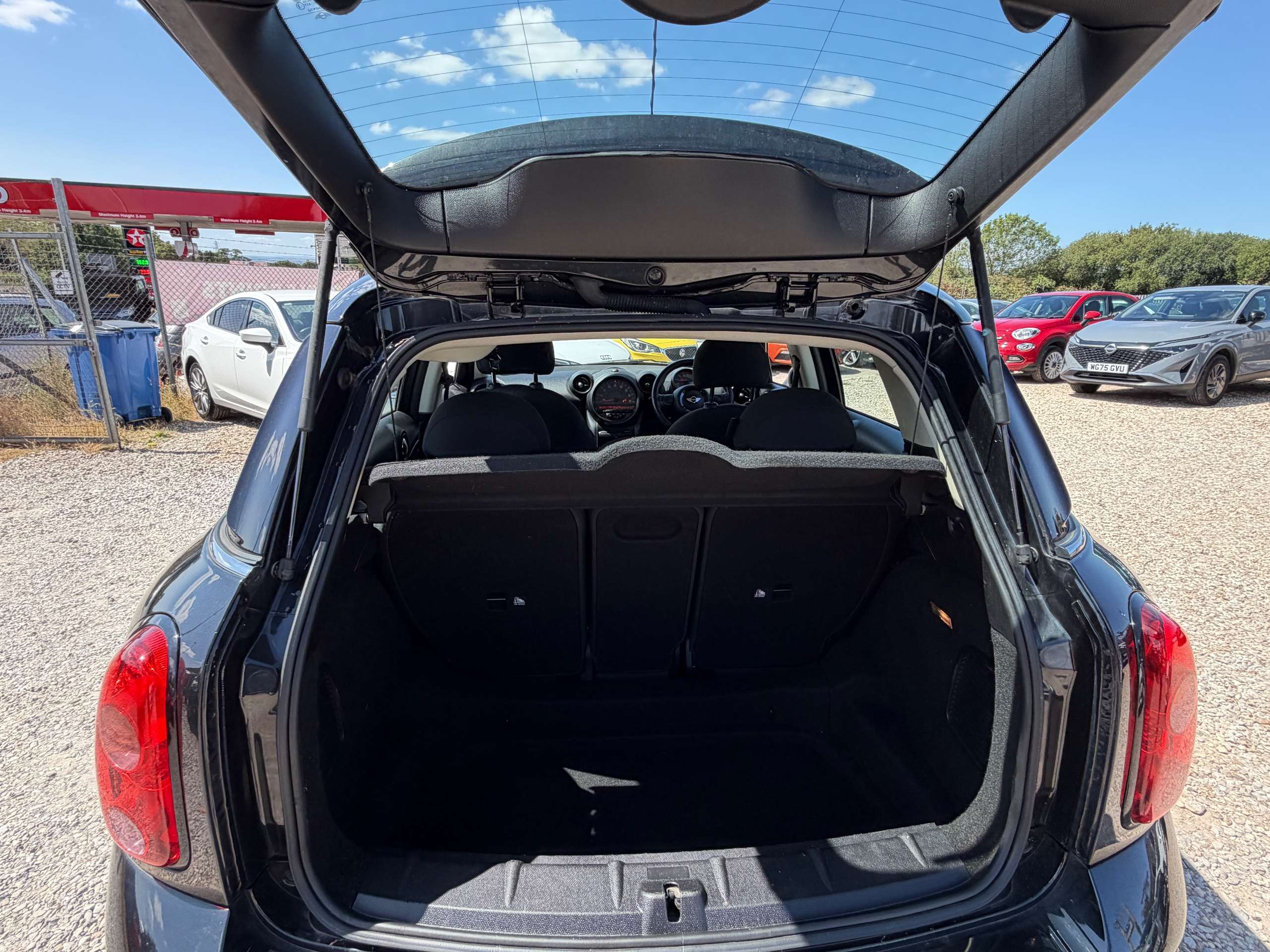 2016 MINI COUNTRYMAN 2016 MINI COUNTRYMAN