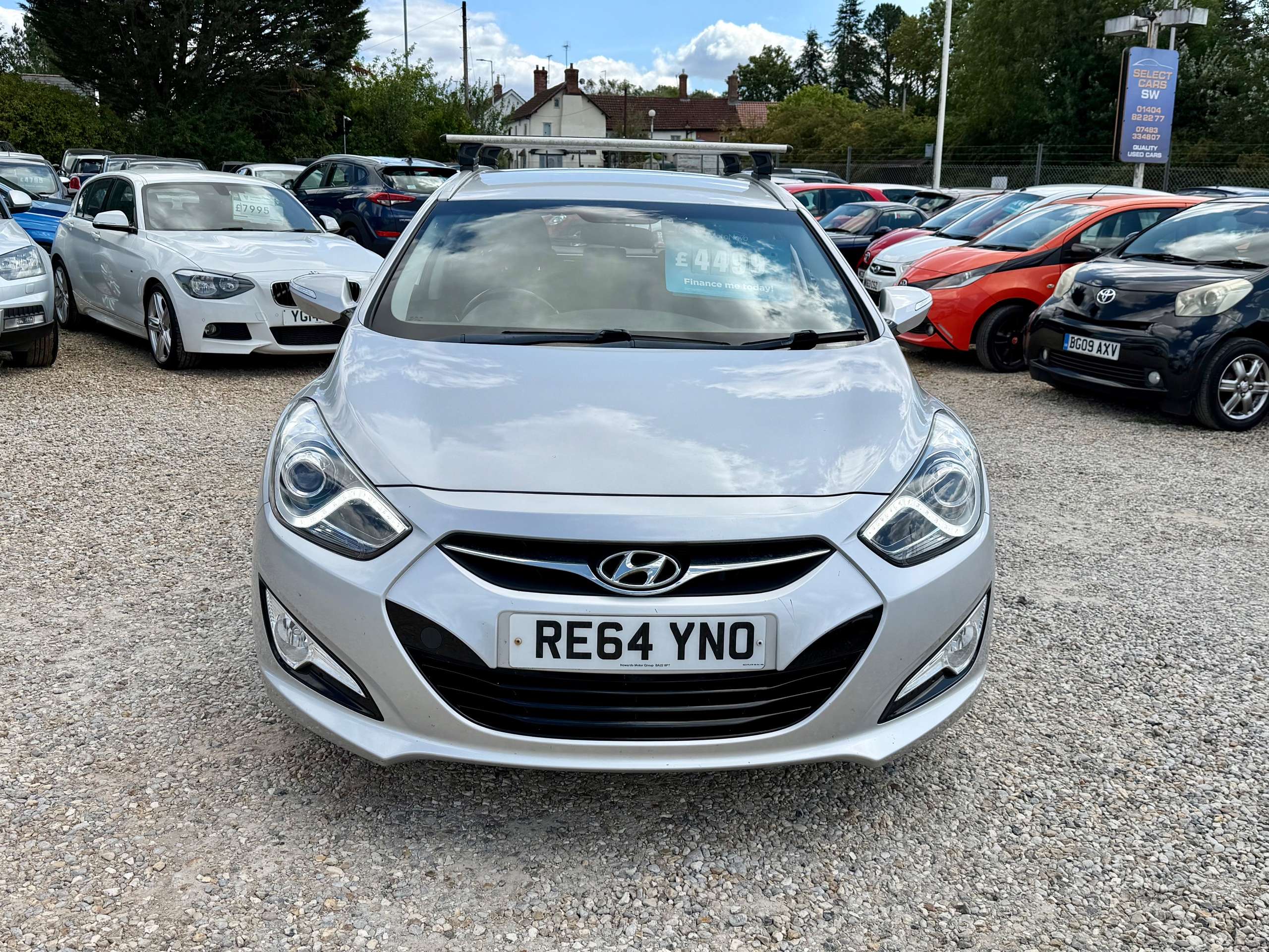 A 2014 HYUNDAI I40 1.7 CRDi Blue Drive Active Estate 5dr Diesel Manual Euro 5 (s/s) (136 ps) A 2014 HYUNDAI I40 1.7 CRDi Blue Drive Active Estate 5dr Diesel Manual Euro 5 (s/s) (136 ps)