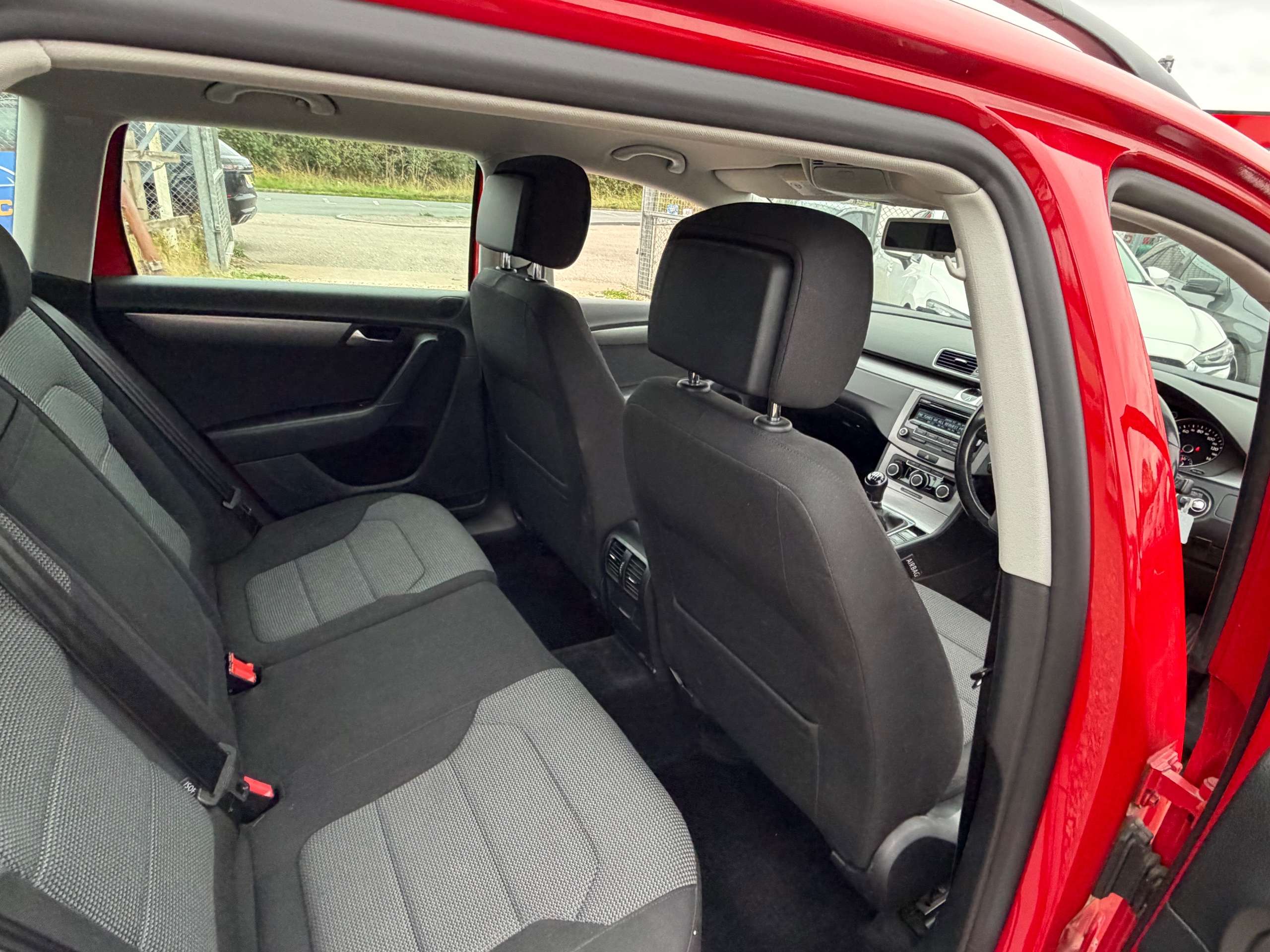 2012 VOLKSWAGEN PASSAT 2012 VOLKSWAGEN PASSAT