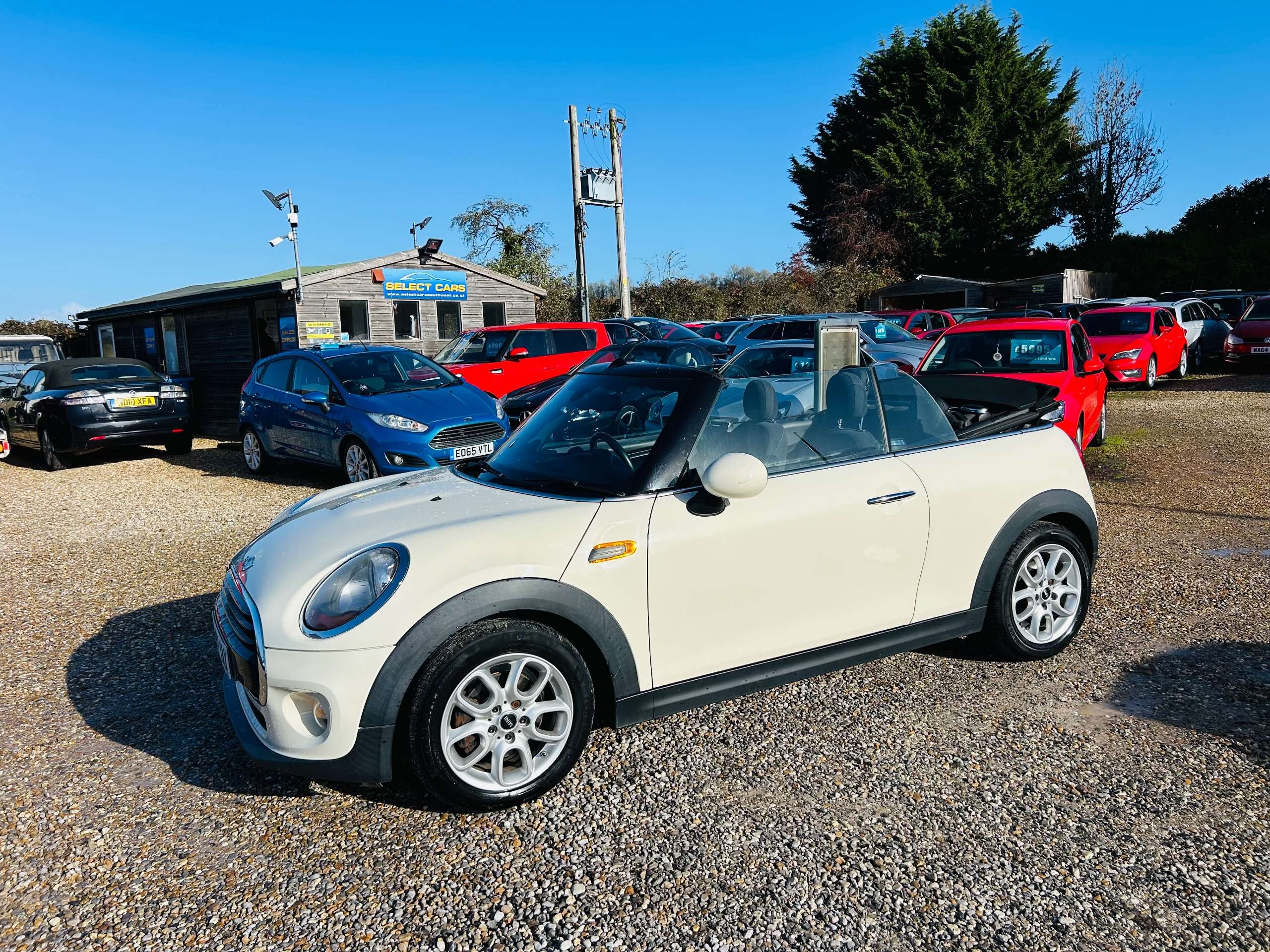 2017 MINI CONVERTIBLE 2017 MINI CONVERTIBLE