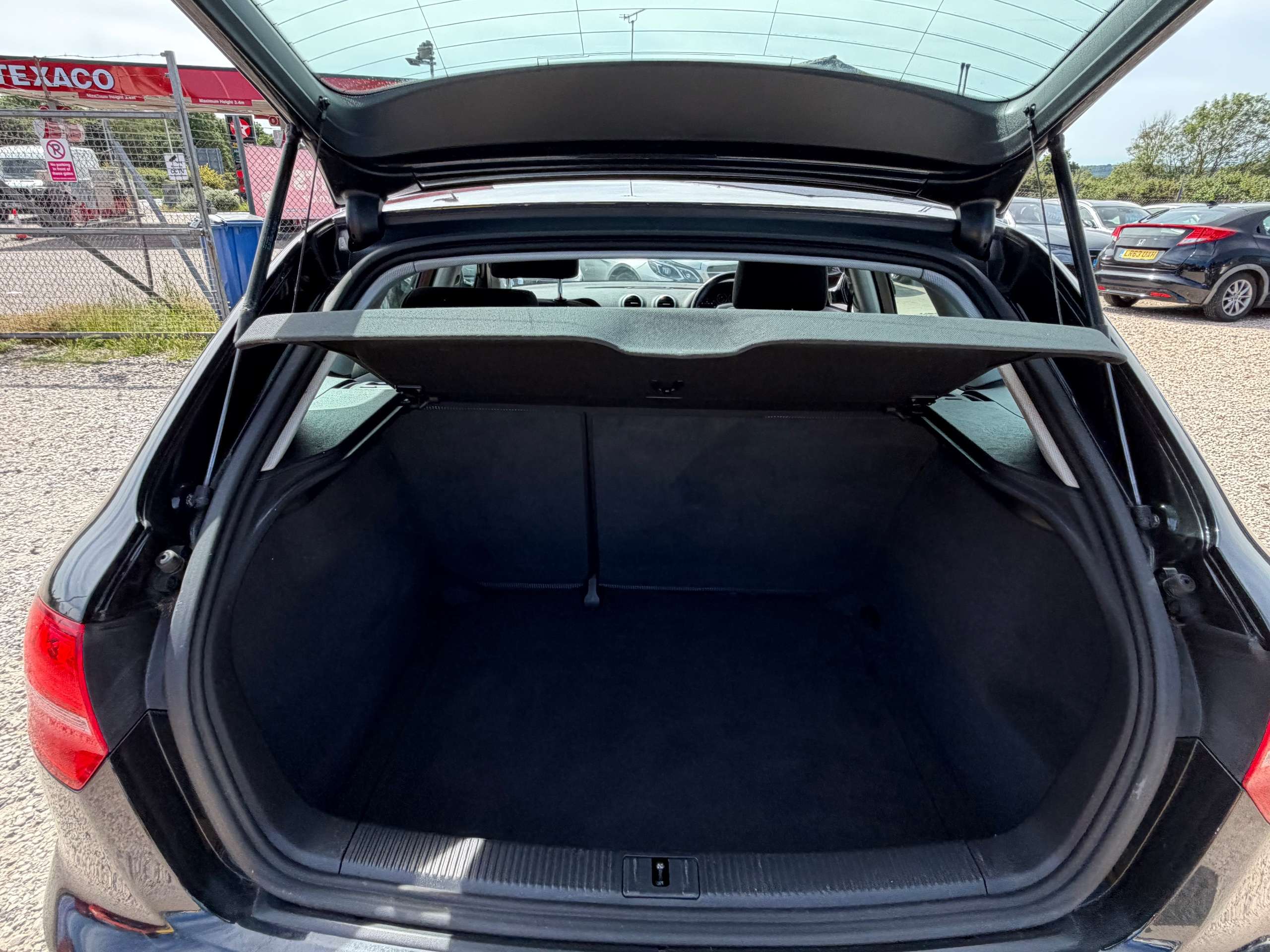 2010 AUDI A3 2010 AUDI A3