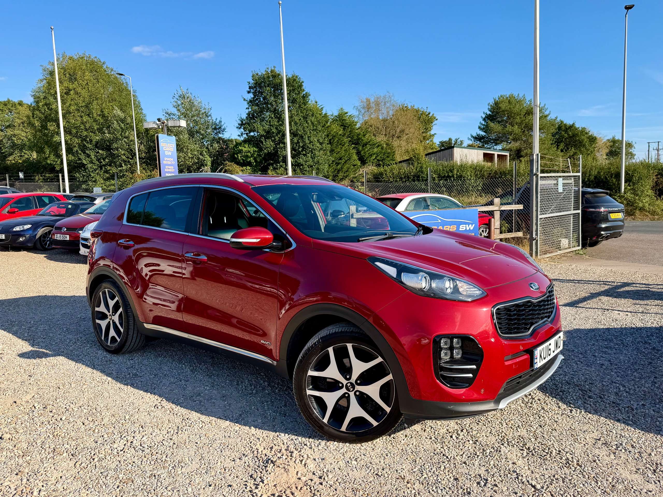 A 2016 KIA SPORTAGE 2.0 CRDi GT-Line SUV 5dr Diesel Manual AWD Euro 6 (134 bhp) A 2016 KIA SPORTAGE 2.0 CRDi GT-Line SUV 5dr Diesel Manual AWD Euro 6 (134 bhp)