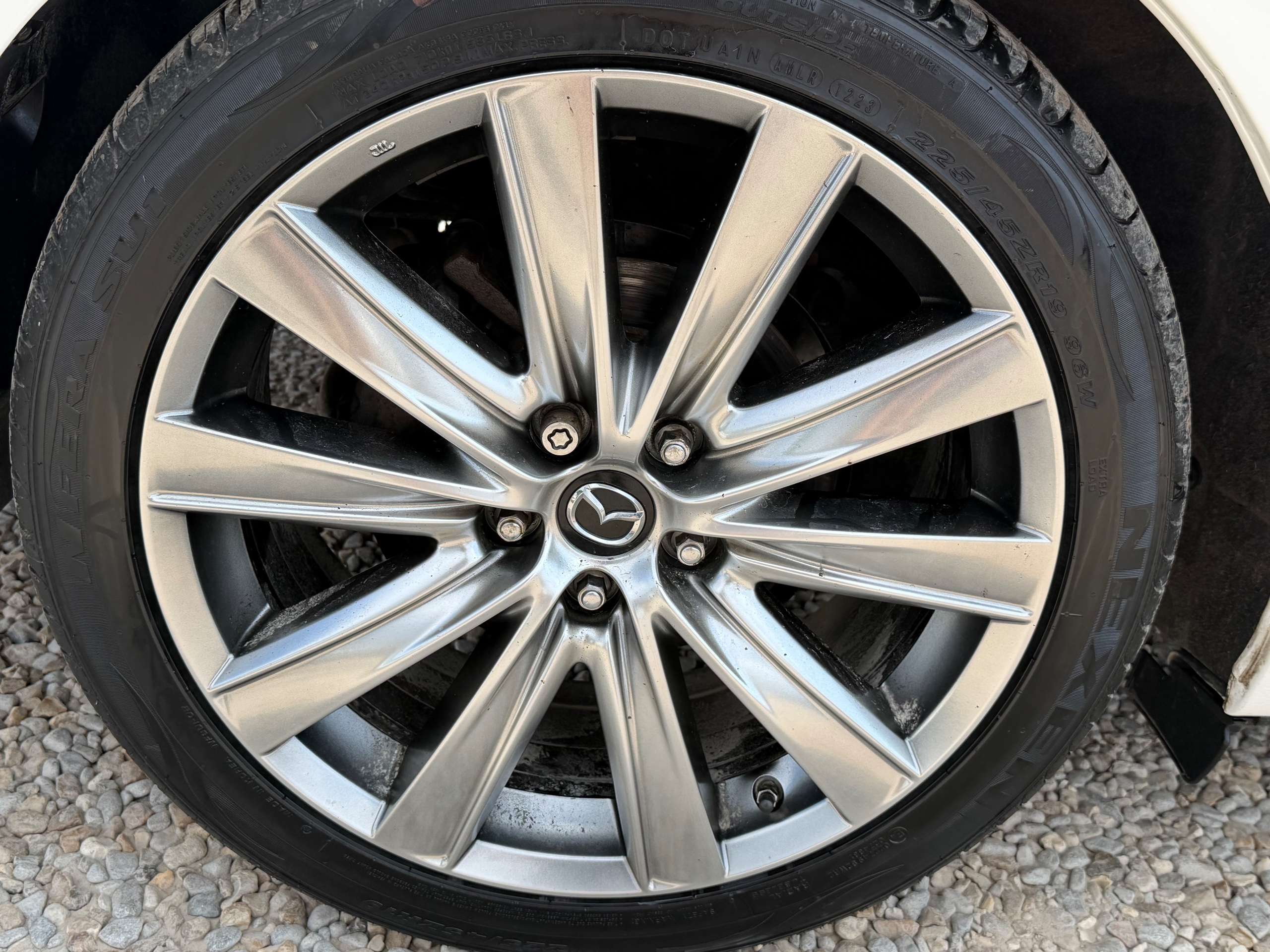 A 2018 MAZDA 6 2.0 SKYACTIV-G Sport Nav+ Saloon 4dr Petrol Manual Euro 6 (s/s) (165 ps) A 2018 MAZDA 6 2.0 SKYACTIV-G Sport Nav+ Saloon 4dr Petrol Manual Euro 6 (s/s) (165 ps)