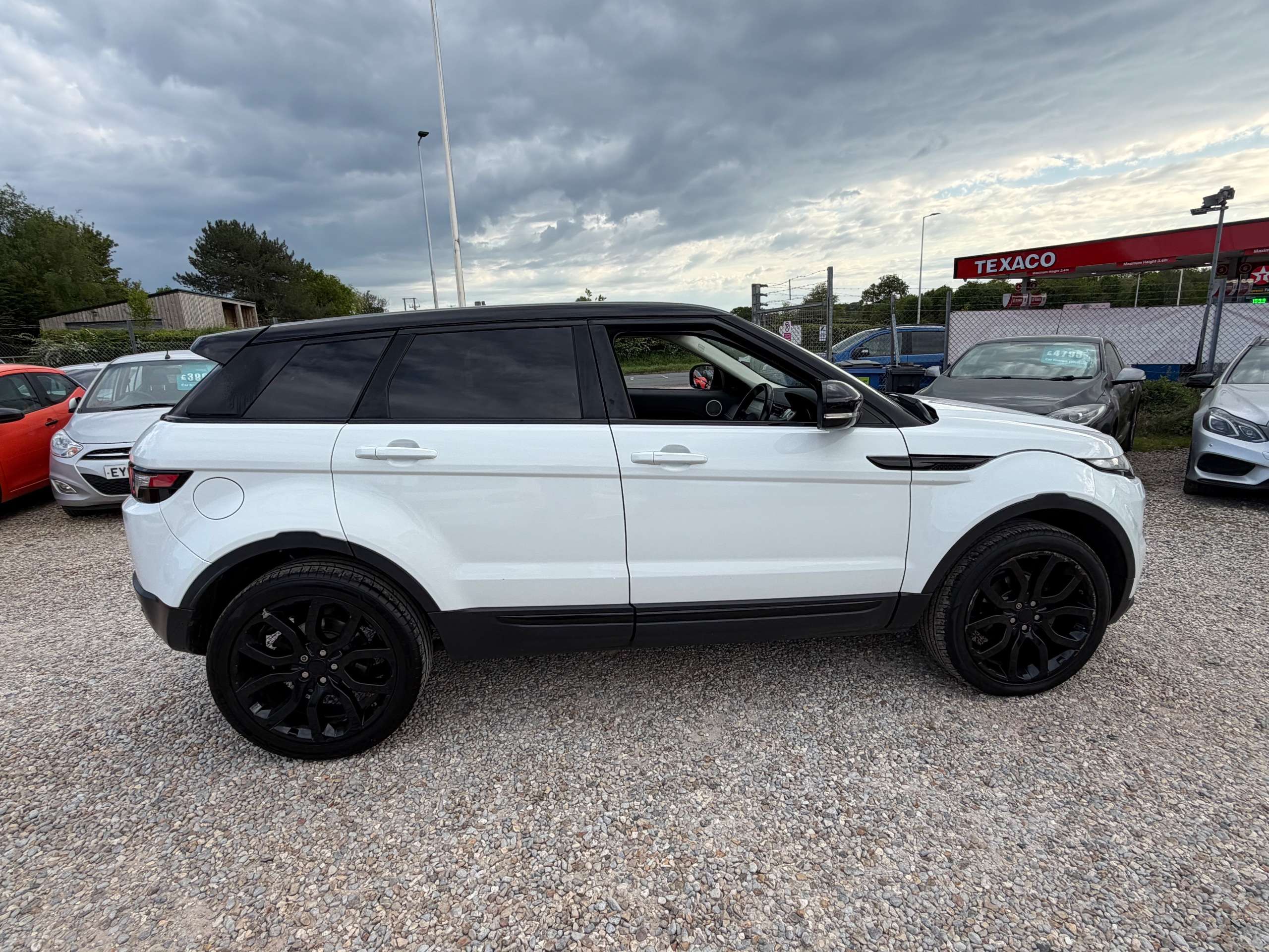 2013 LAND ROVER RANGE ROVER EVOQUE 2013 LAND ROVER RANGE ROVER EVOQUE