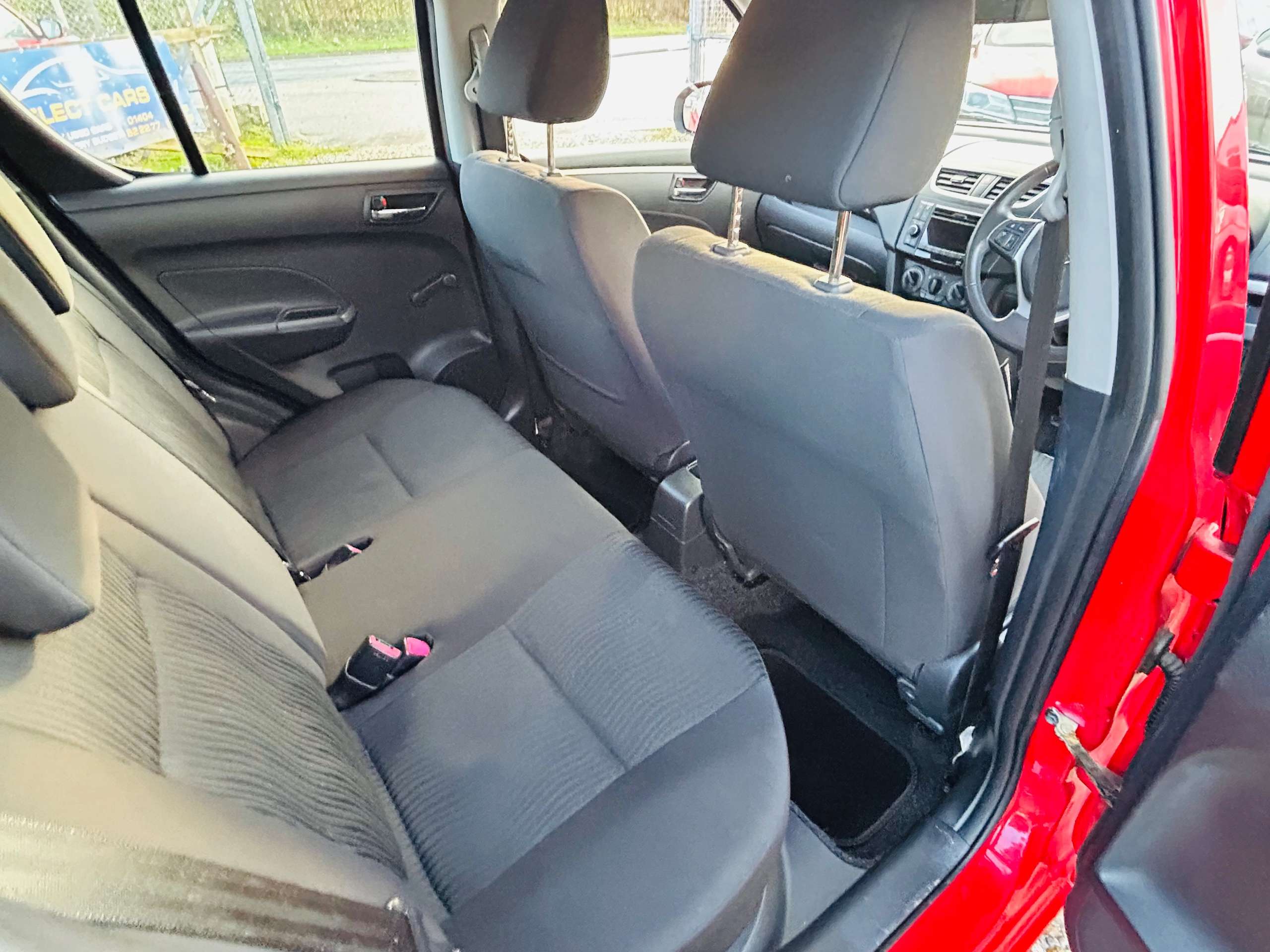 2013 SUZUKI SWIFT 2013 SUZUKI SWIFT