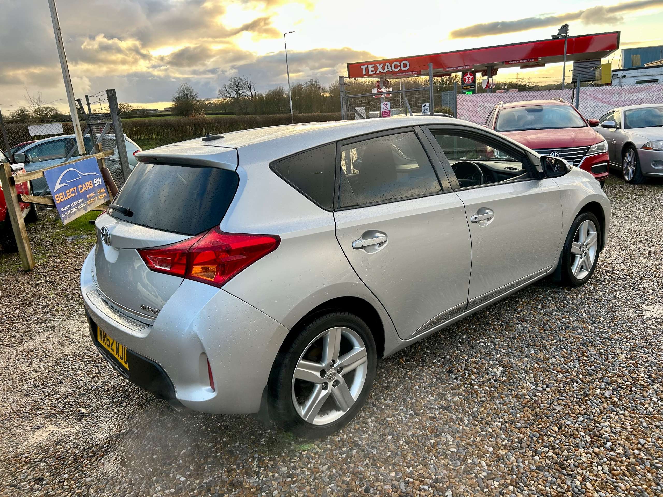 2012 TOYOTA AURIS 2012 TOYOTA AURIS