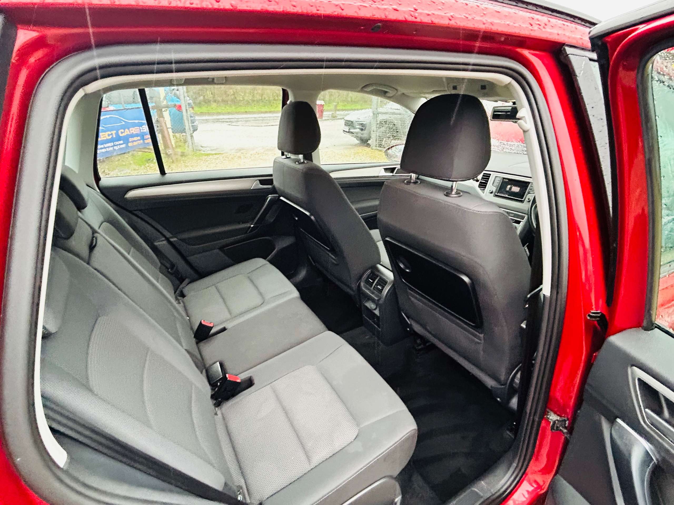 2016 VOLKSWAGEN GOLF SV 2016 VOLKSWAGEN GOLF SV