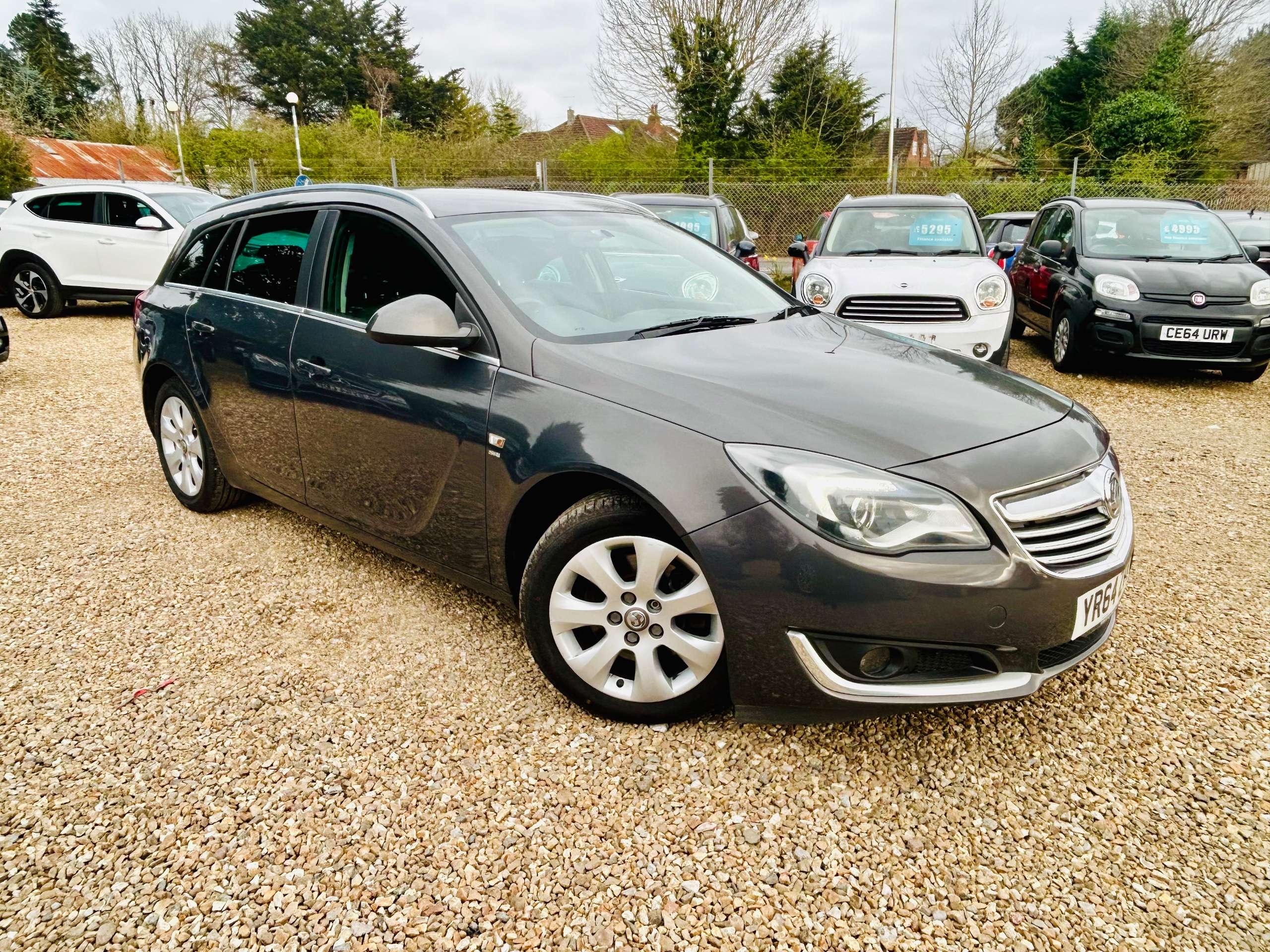 A 2014 VAUXHALL INSIGNIA 2.0 CDTi ecoFLEX SRi Nav Sports Tourer 5dr Diesel Manual Euro 5 (s/s) (140 ps) A 2014 VAUXHALL INSIGNIA 2.0 CDTi ecoFLEX SRi Nav Sports Tourer 5dr Diesel Manual Euro 5 (s/s) (140 ps)
