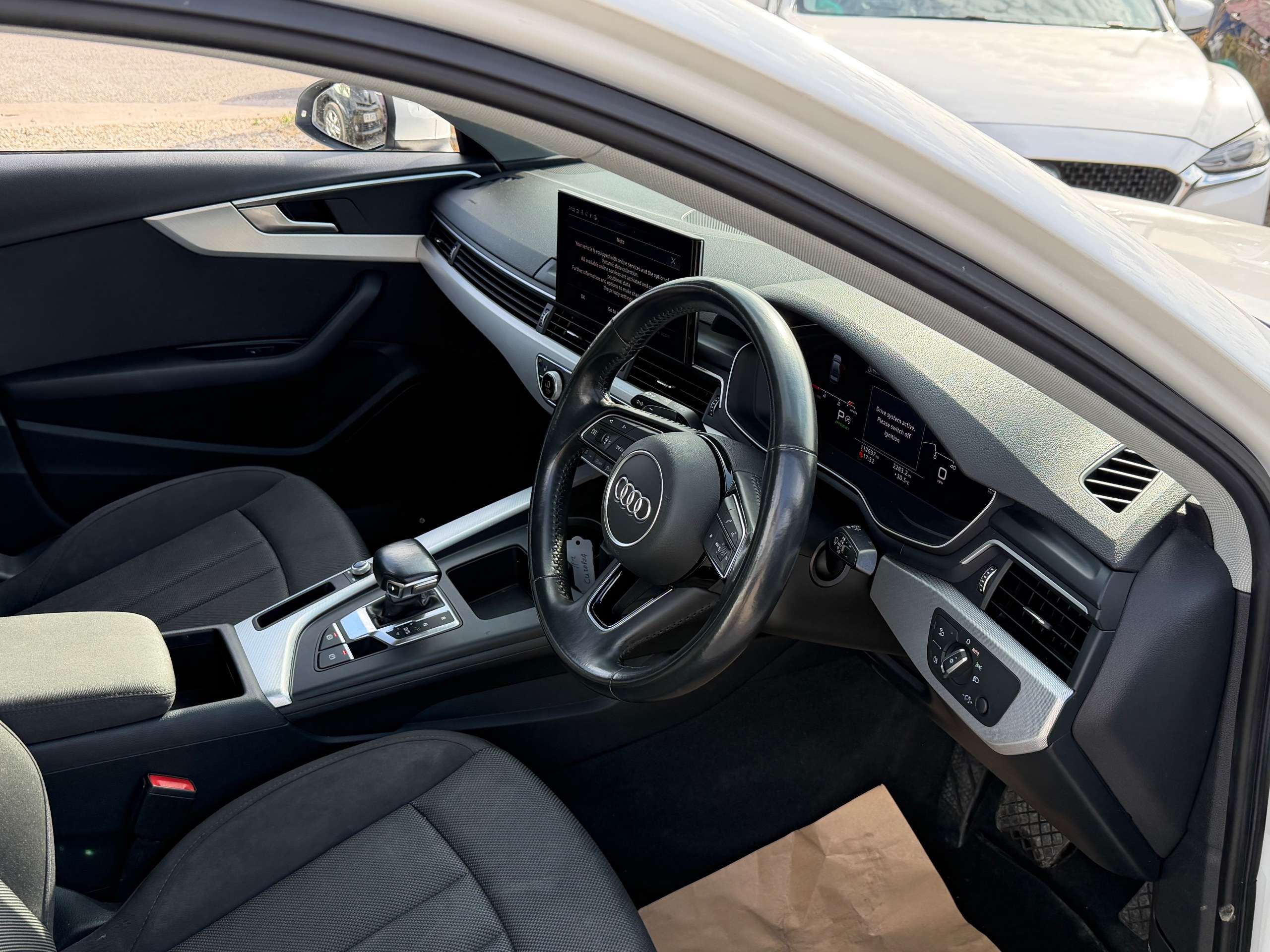 A 2020 AUDI A4 2.0 TDI 30 Technik Saloon 4dr Diesel S Tronic Euro 6 (s/s) (136 ps) A 2020 AUDI A4 2.0 TDI 30 Technik Saloon 4dr Diesel S Tronic Euro 6 (s/s) (136 ps)