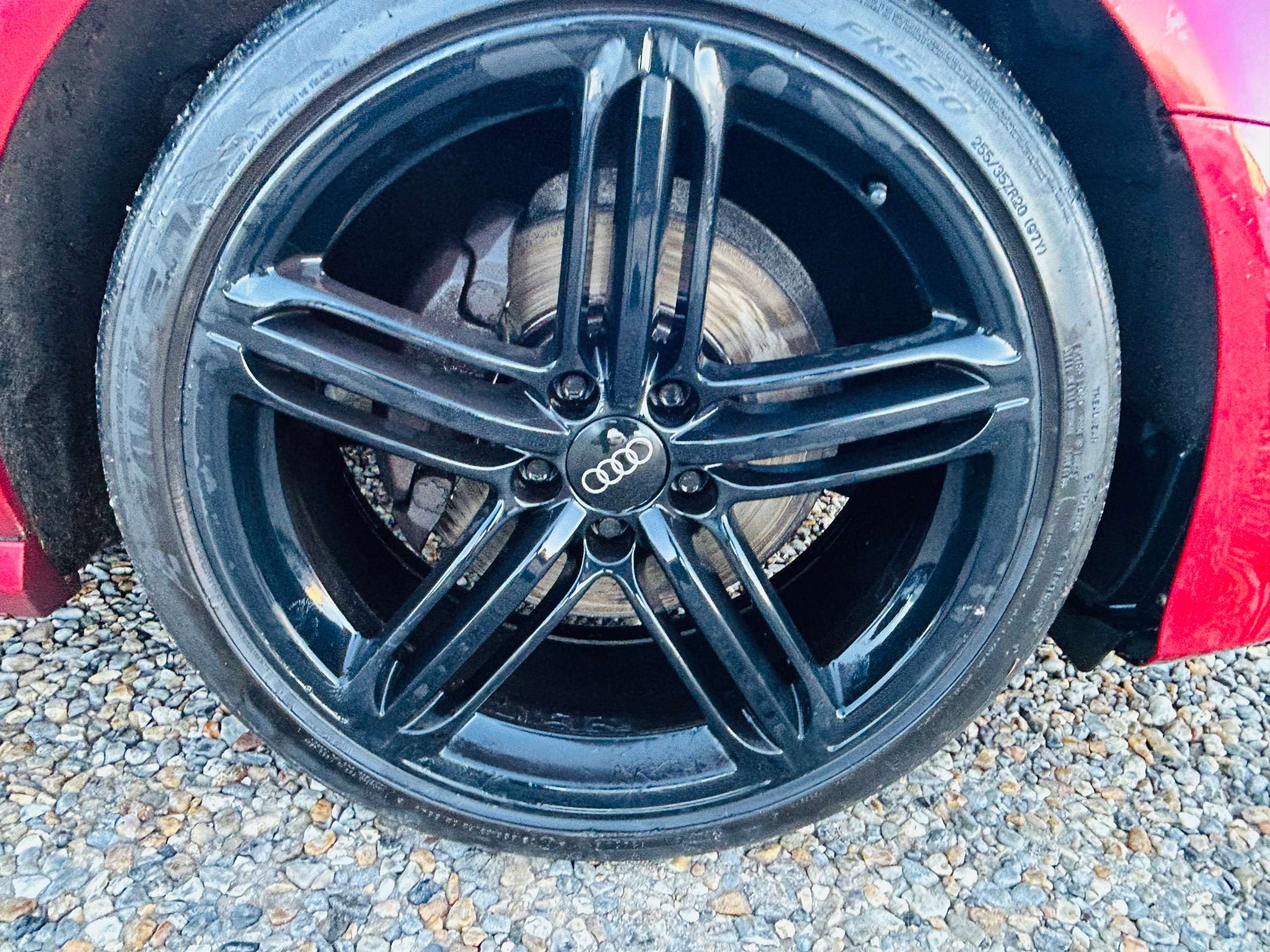 A 2013 AUDI A6 AVANT 2.0 TDI Black Edition Estate 5dr Diesel Manual Euro 5 (s/s) (177 ps) A 2013 AUDI A6 AVANT 2.0 TDI Black Edition Estate 5dr Diesel Manual Euro 5 (s/s) (177 ps)