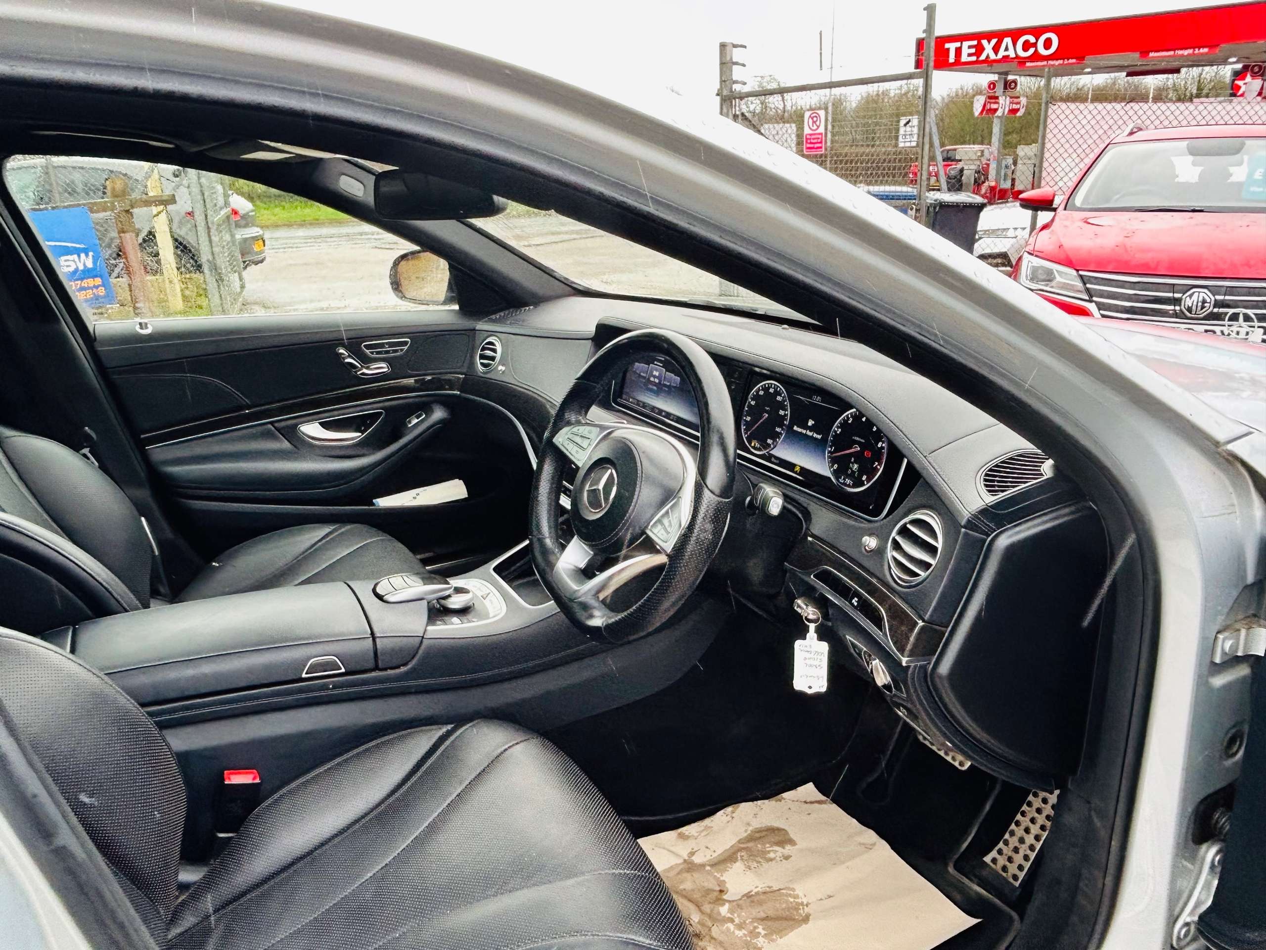 A 2016 MERCEDES-BENZ S CLASS 4.7 S500L V8 AMG Line (Executive) Saloon 4dr Petrol G-Tronic+ Euro 6 (s/s) (455 ps) A 2016 MERCEDES-BENZ S CLASS 4.7 S500L V8 AMG Line (Executive) Saloon 4dr Petrol G-Tronic+ Euro 6 (s/s) (455 ps)