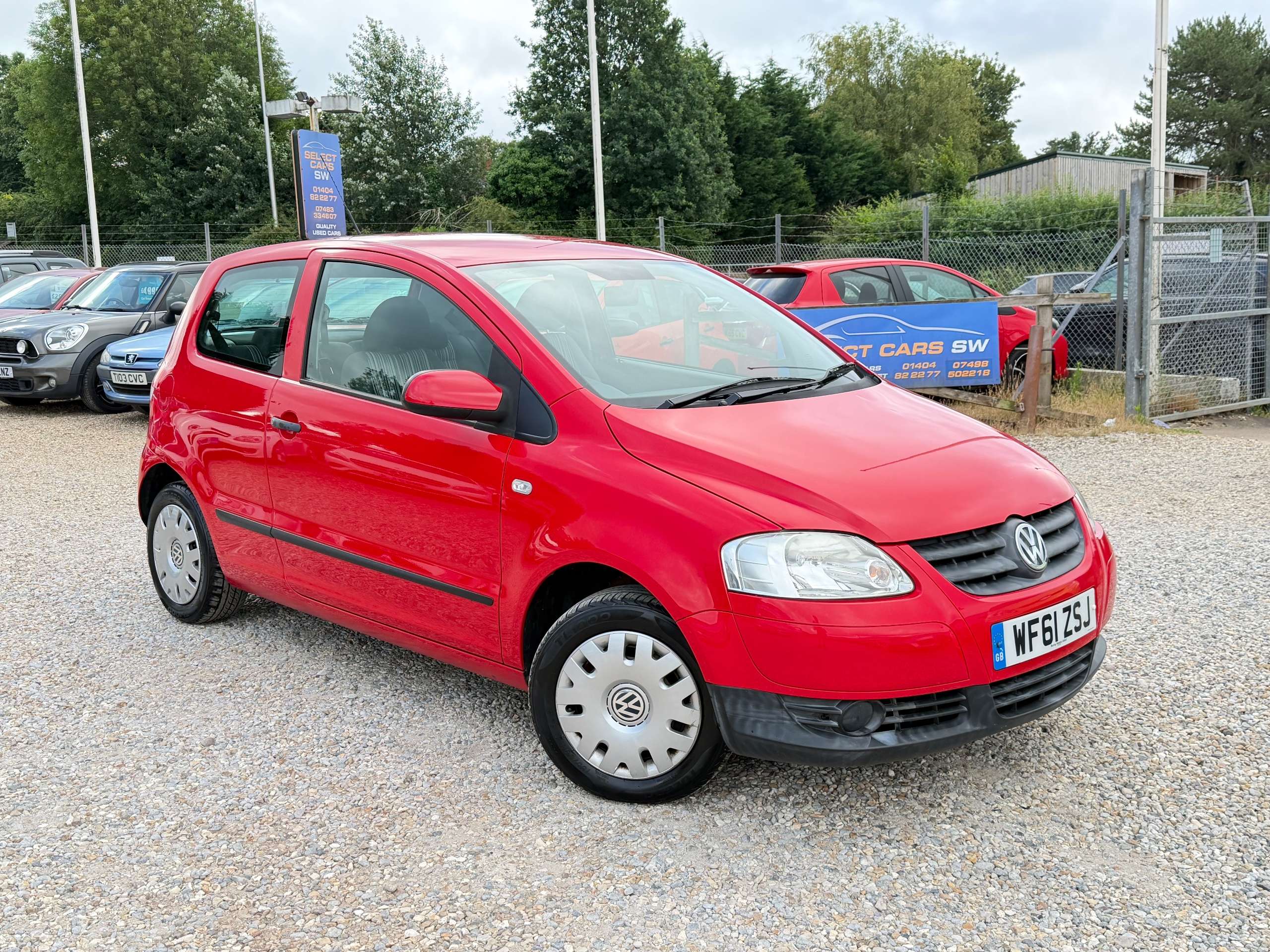 A 2011 VOLKSWAGEN FOX 1.2 6V Urban Fox Hatchback 3dr Petrol Manual Euro 5 (60 ps) A 2011 VOLKSWAGEN FOX 1.2 6V Urban Fox Hatchback 3dr Petrol Manual Euro 5 (60 ps)
