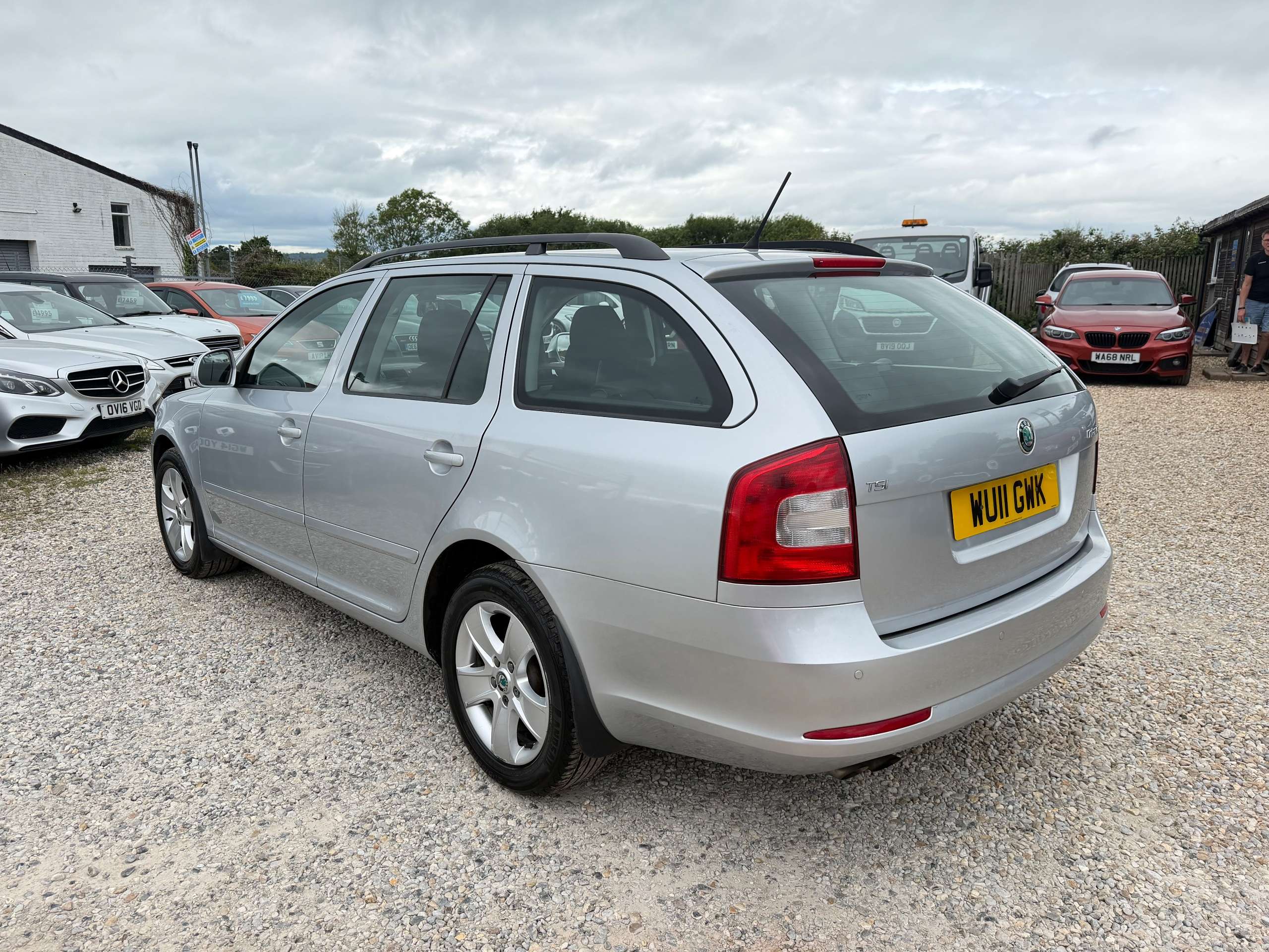 2011 SKODA OCTAVIA 2011 SKODA OCTAVIA