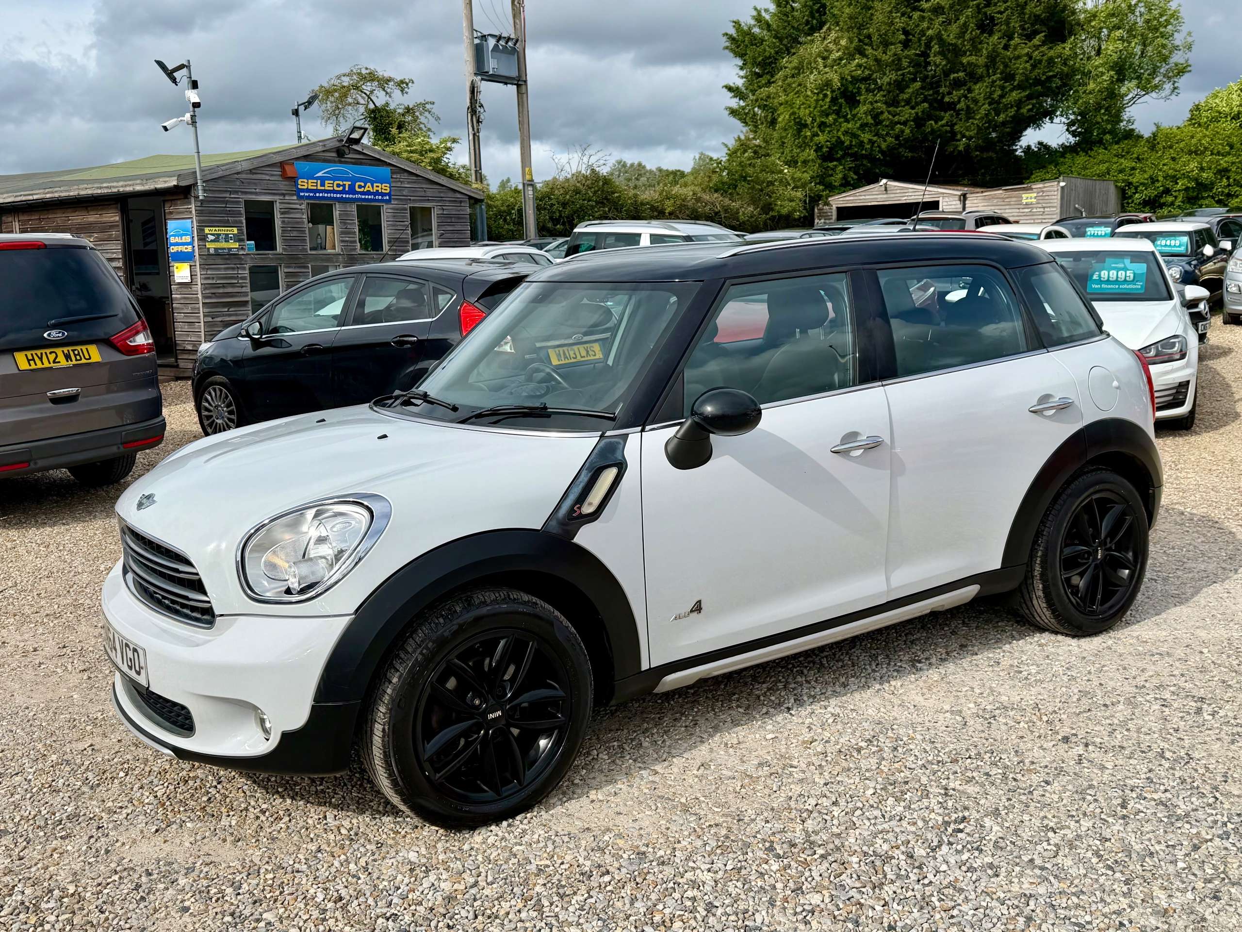 2014 MINI COUNTRYMAN 2014 MINI COUNTRYMAN