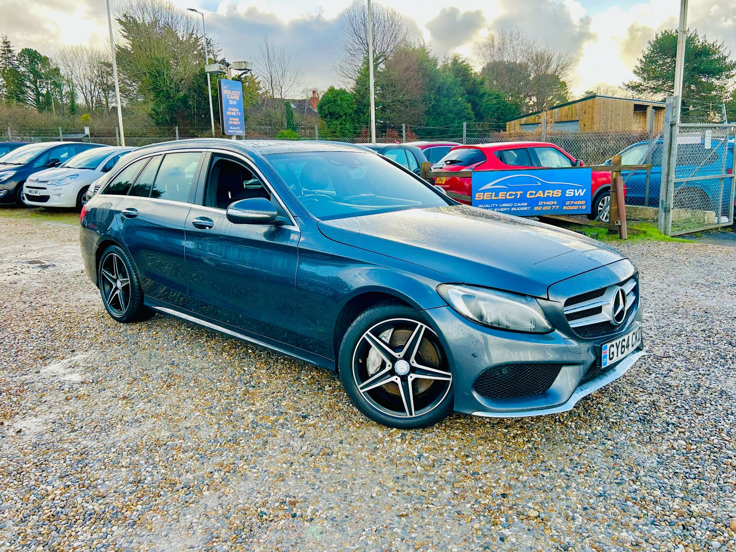 A 2014 MERCEDES-BENZ C CLASS 2.1 C250 BlueTEC AMG Line Estate 5dr Diesel G-Tronic+ Euro 6 (s/s) (204 ps) A 2014 MERCEDES-BENZ C CLASS 2.1 C250 BlueTEC AMG Line Estate 5dr Diesel G-Tronic+ Euro 6 (s/s) (204 ps)