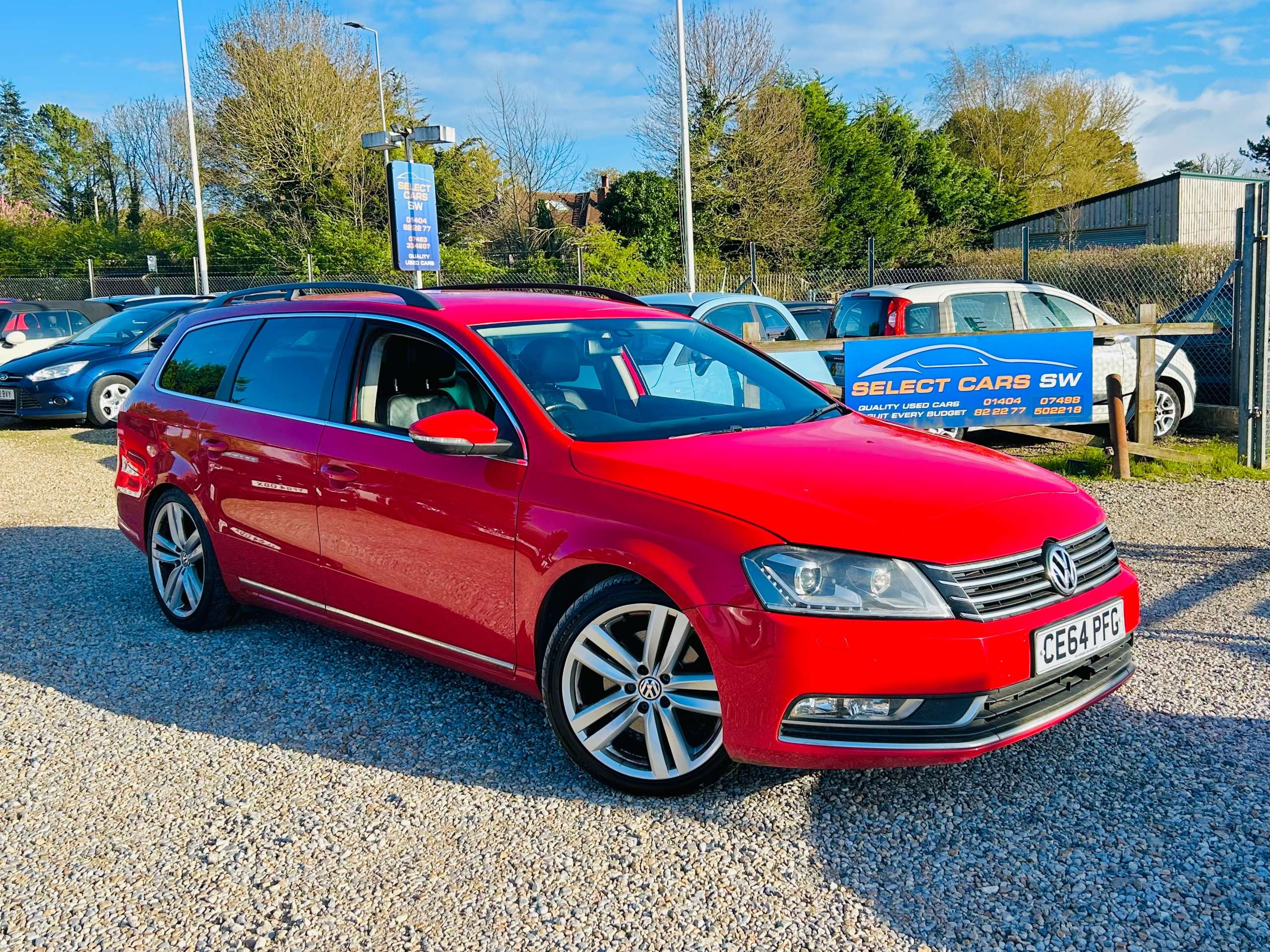 A 2014 VOLKSWAGEN PASSAT 2.0 TDI BlueMotion Tech Executive Style Estate 5dr Diesel Manual Euro 5 (s/s) (140 ps) A 2014 VOLKSWAGEN PASSAT 2.0 TDI BlueMotion Tech Executive Style Estate 5dr Diesel Manual Euro 5 (s/s) (140 ps)