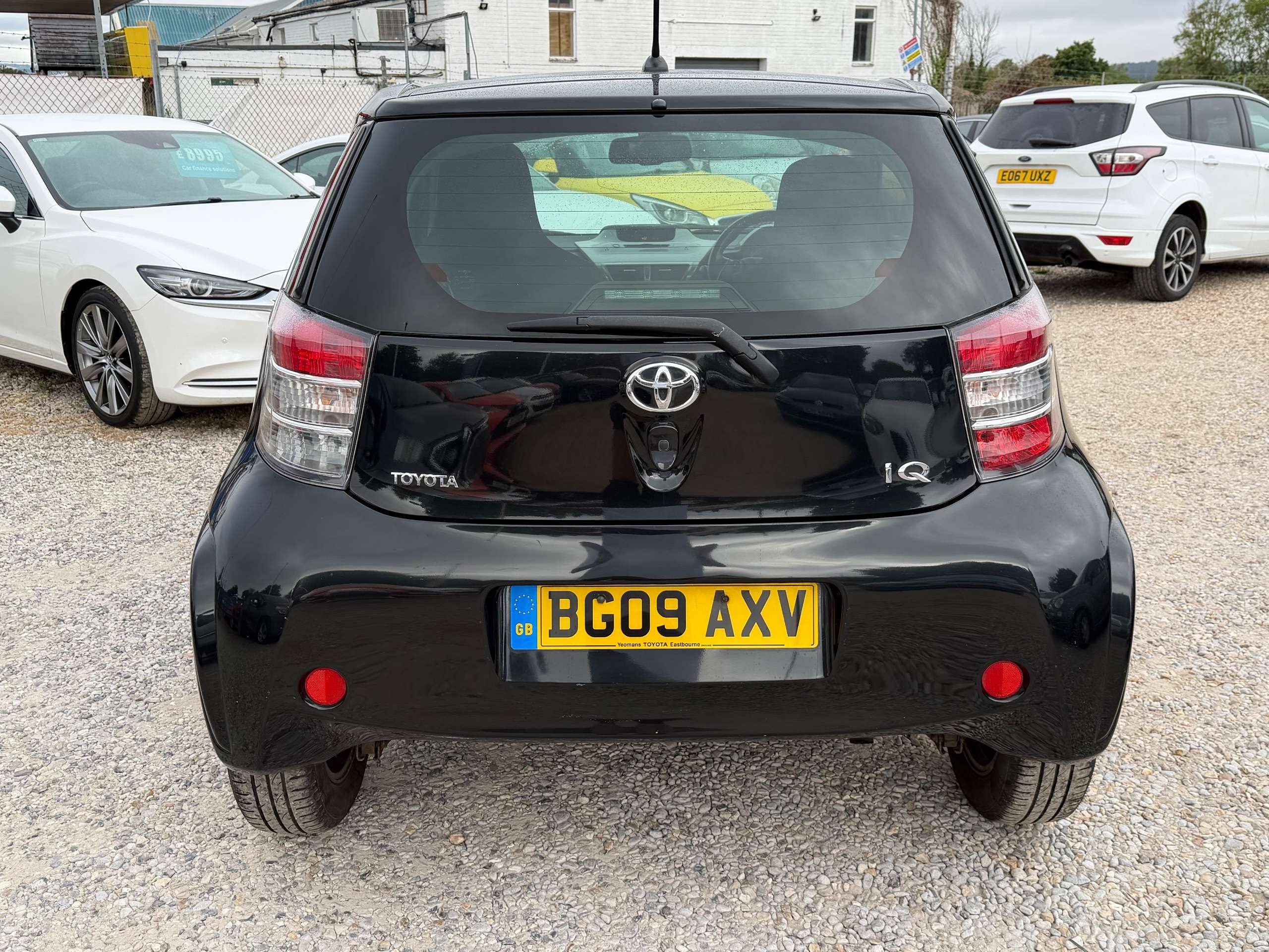 2009 TOYOTA IQ 2009 TOYOTA IQ