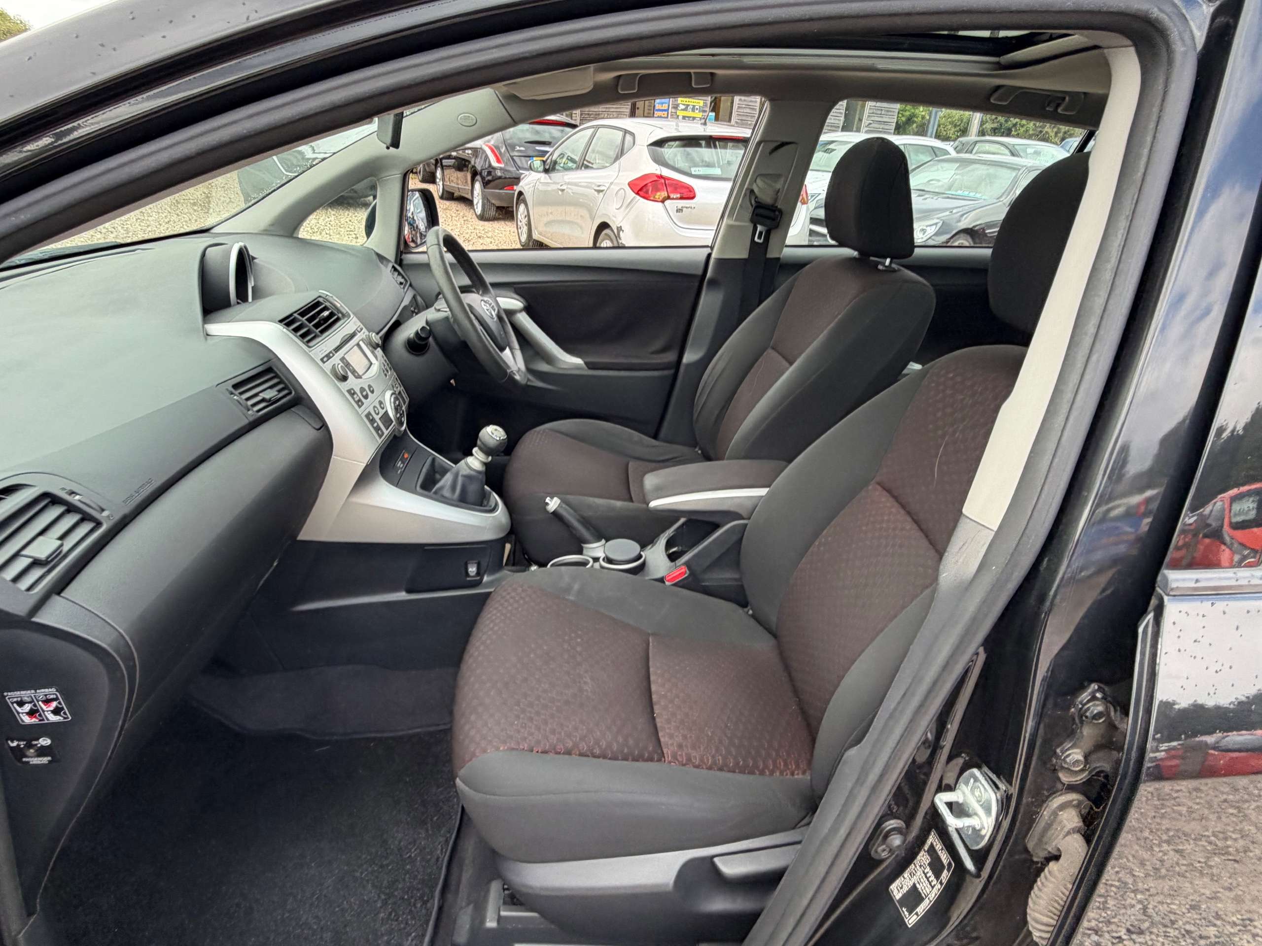 2010 TOYOTA VERSO 2010 TOYOTA VERSO
