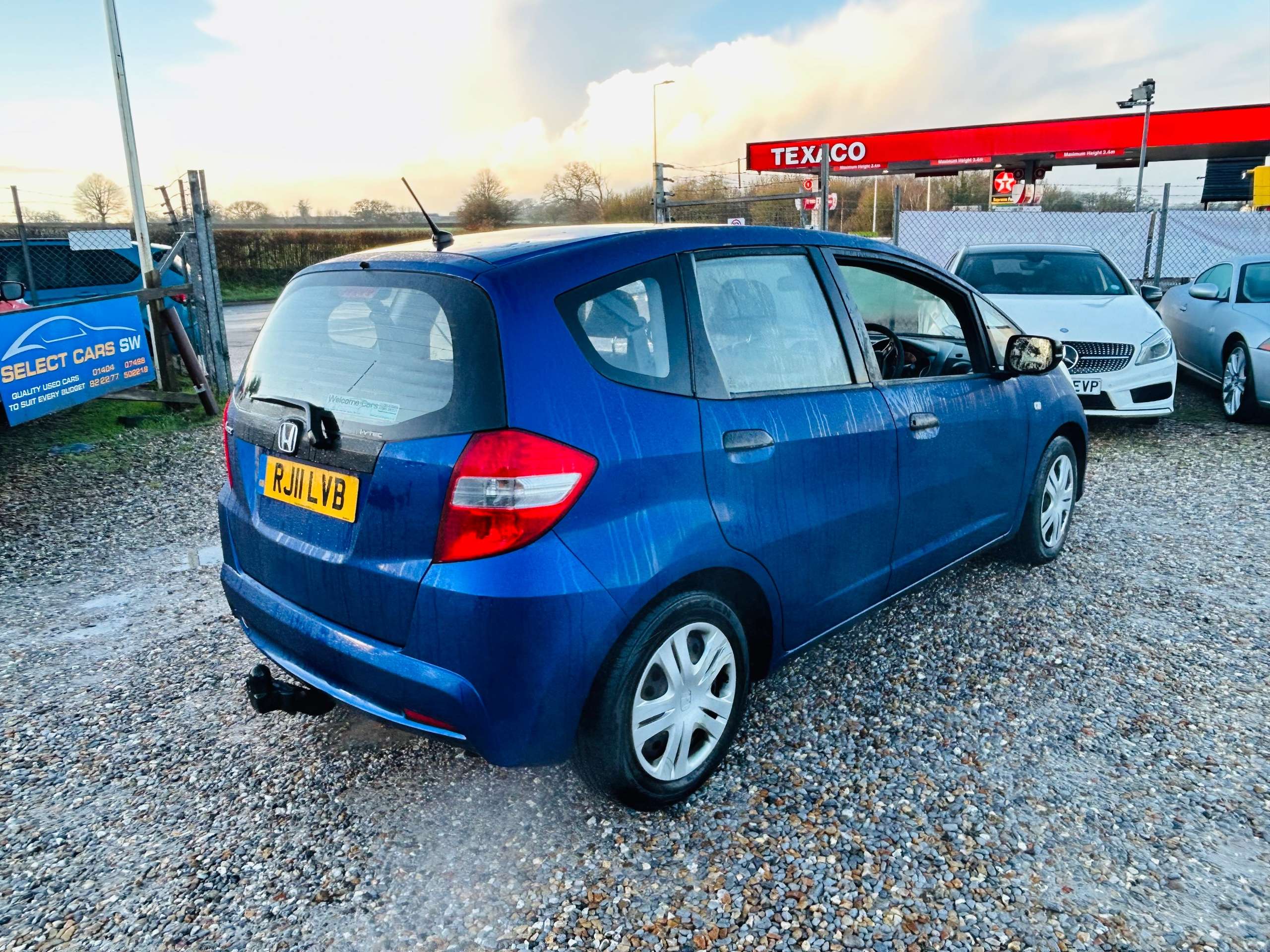 2011 HONDA JAZZ 2011 HONDA JAZZ