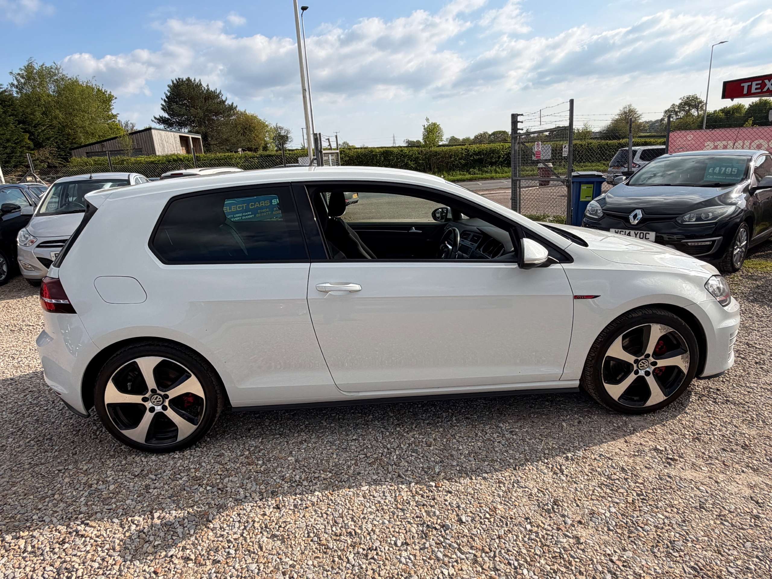 2015 VOLKSWAGEN GOLF 2015 VOLKSWAGEN GOLF