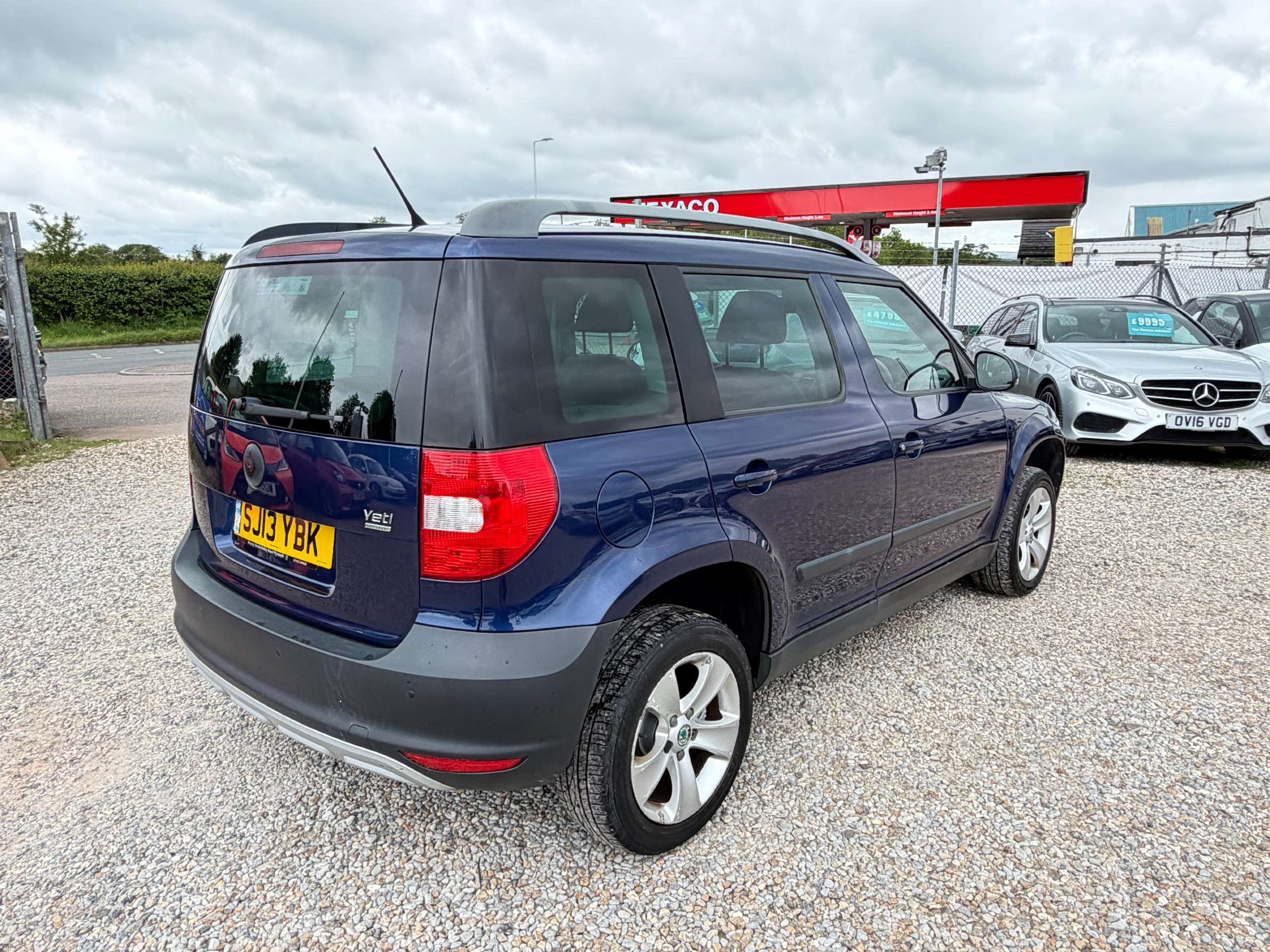 2013 SKODA YETI 2013 SKODA YETI