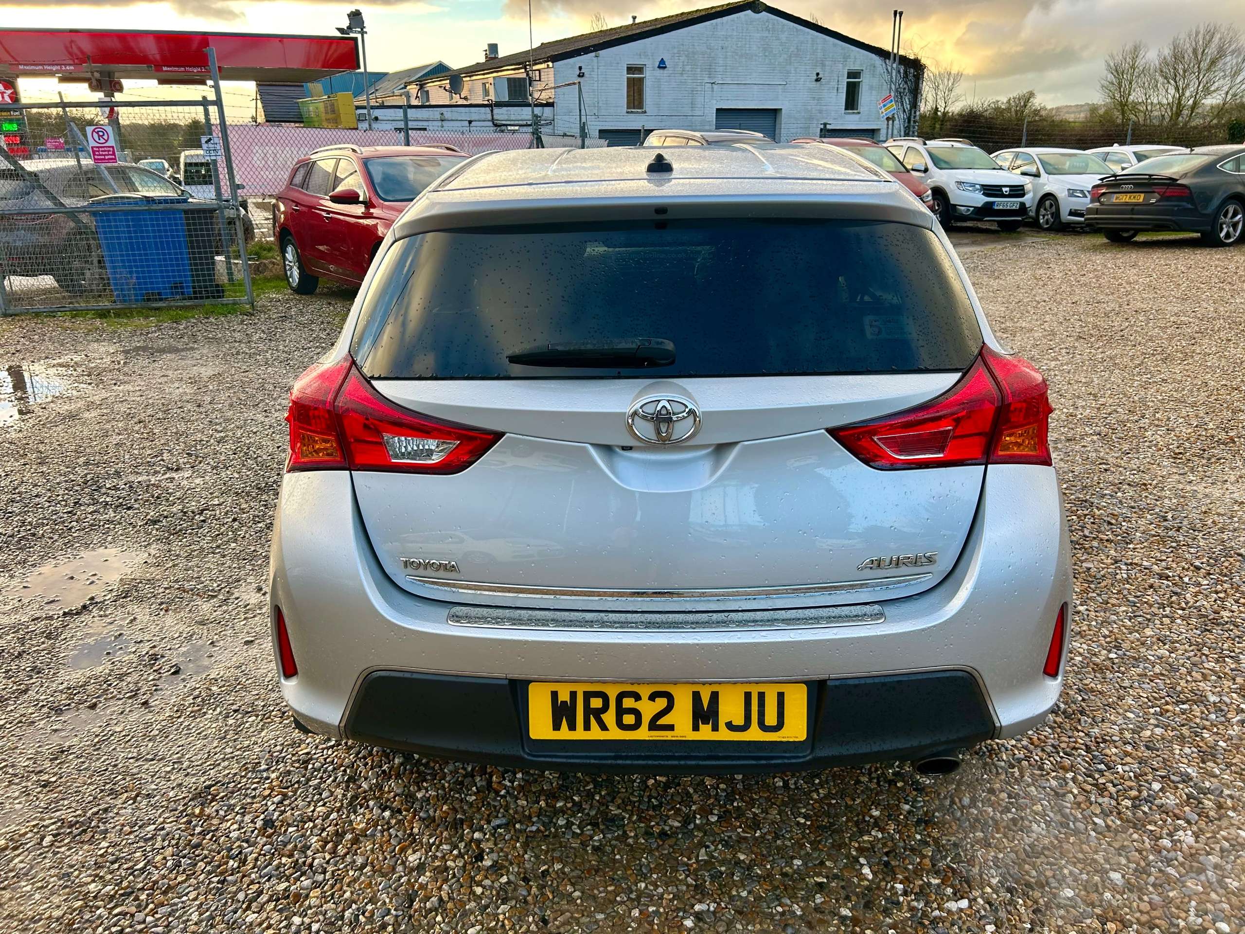 2012 TOYOTA AURIS 2012 TOYOTA AURIS