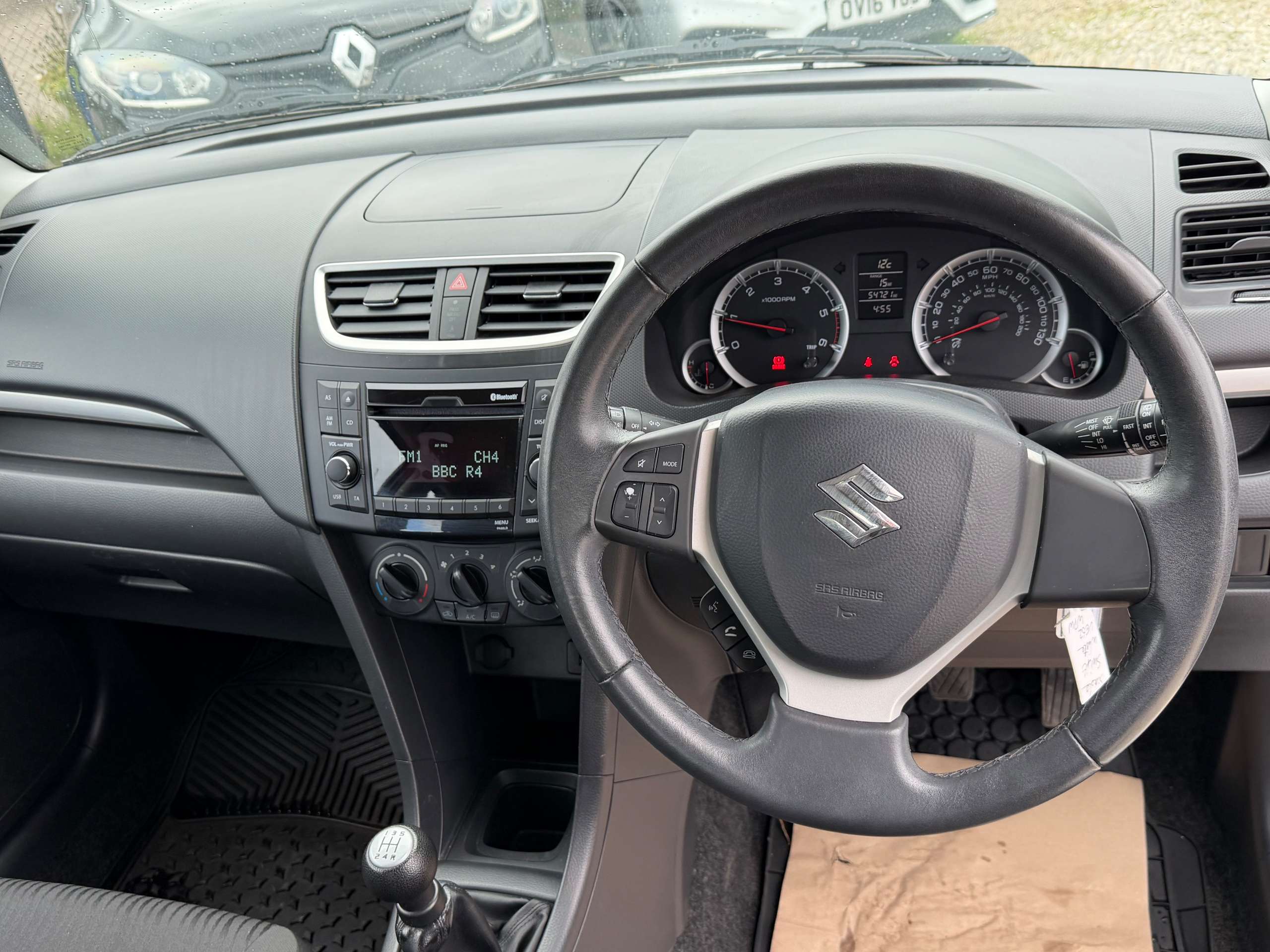2012 SUZUKI SWIFT 2012 SUZUKI SWIFT