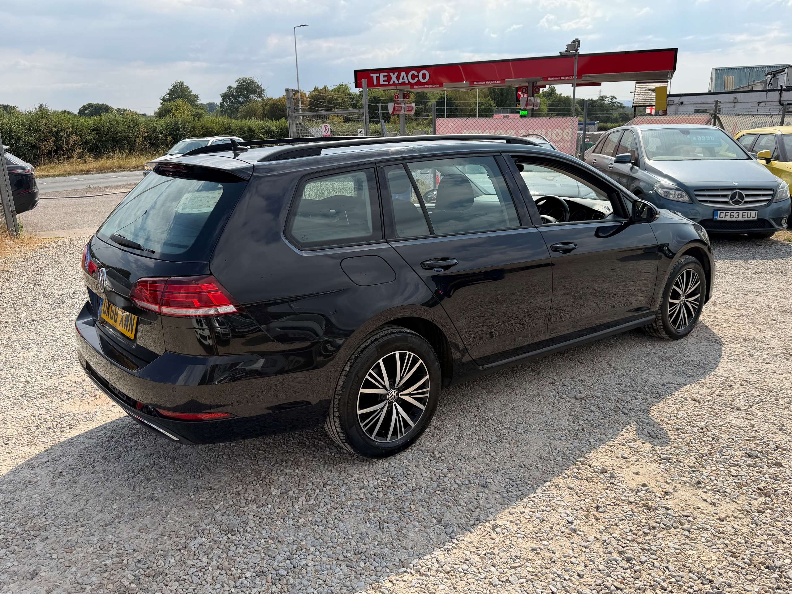 2018 VOLKSWAGEN GOLF 2018 VOLKSWAGEN GOLF