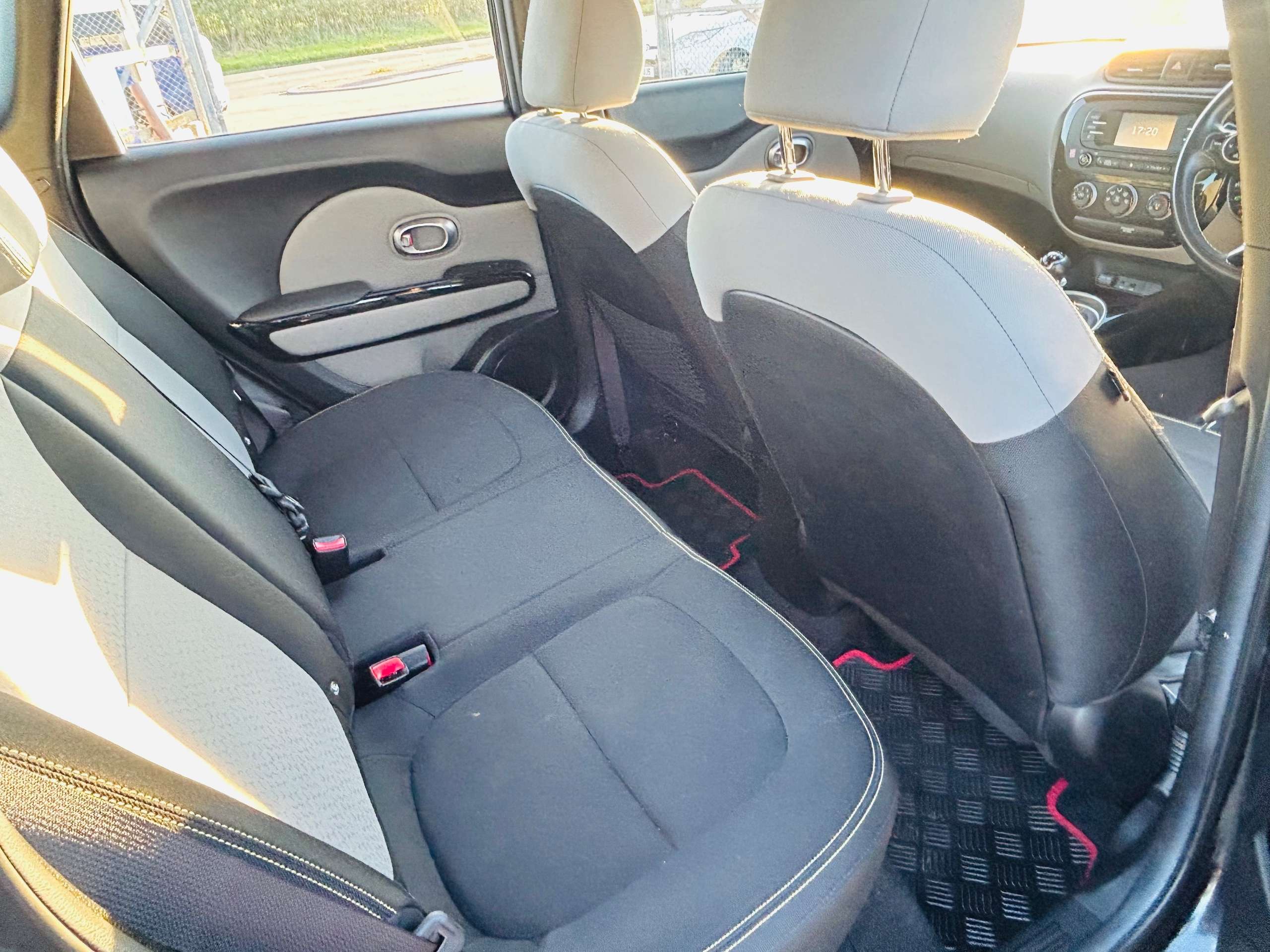 2015 KIA SOUL 2015 KIA SOUL