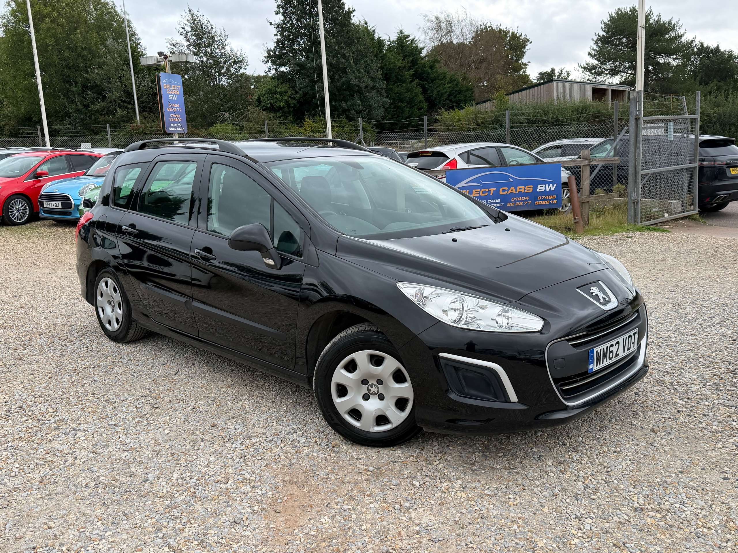 A 2012 PEUGEOT 308 SW 1.6 HDi Access Estate 5dr Diesel Manual Euro 5 (92 ps) A 2012 PEUGEOT 308 SW 1.6 HDi Access Estate 5dr Diesel Manual Euro 5 (92 ps)
