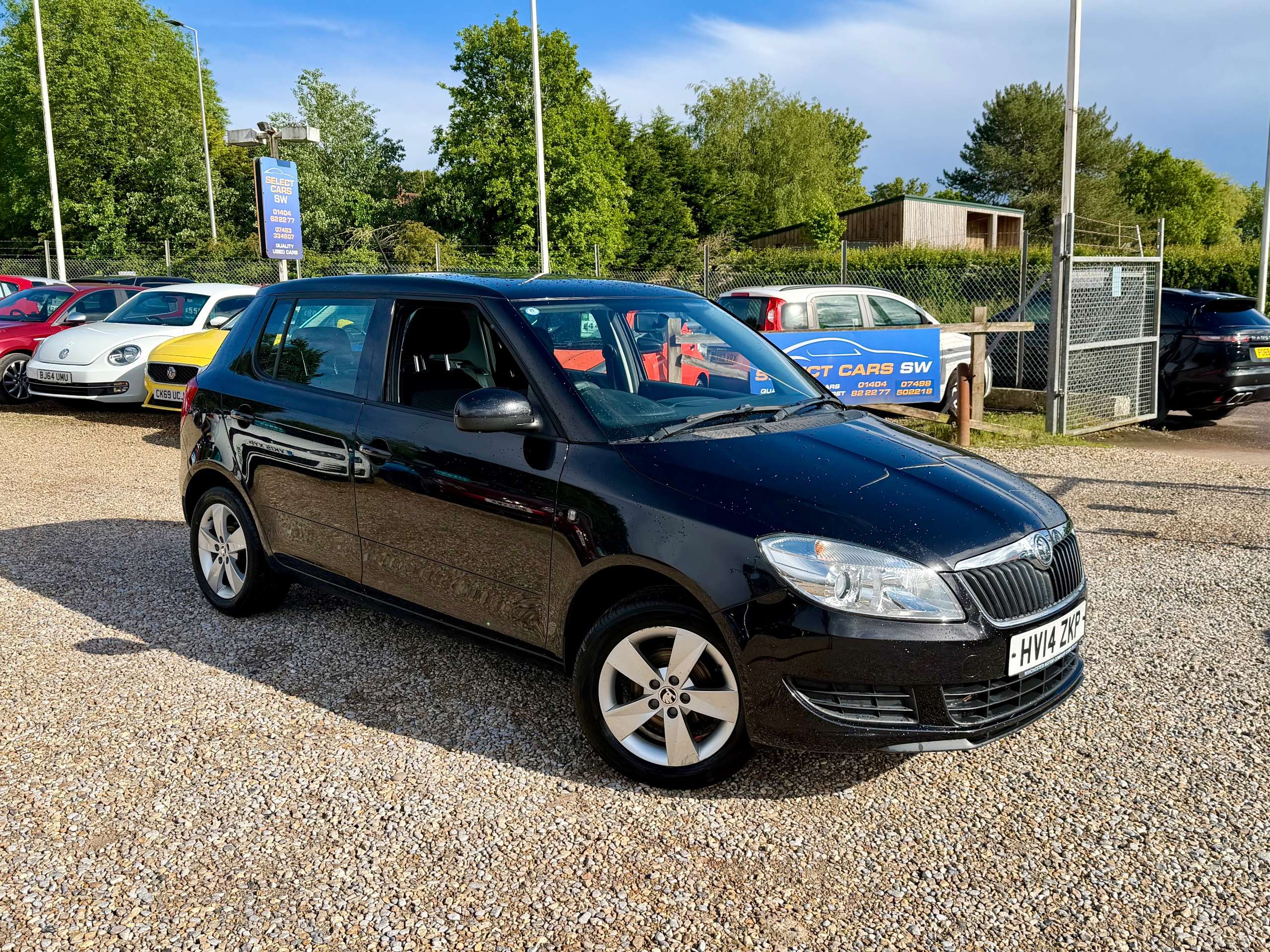 A 2014 SKODA FABIA 1.2 TSI SE Hatchback 5dr Petrol Manual Euro 5 (86 ps) A 2014 SKODA FABIA 1.2 TSI SE Hatchback 5dr Petrol Manual Euro 5 (86 ps)
