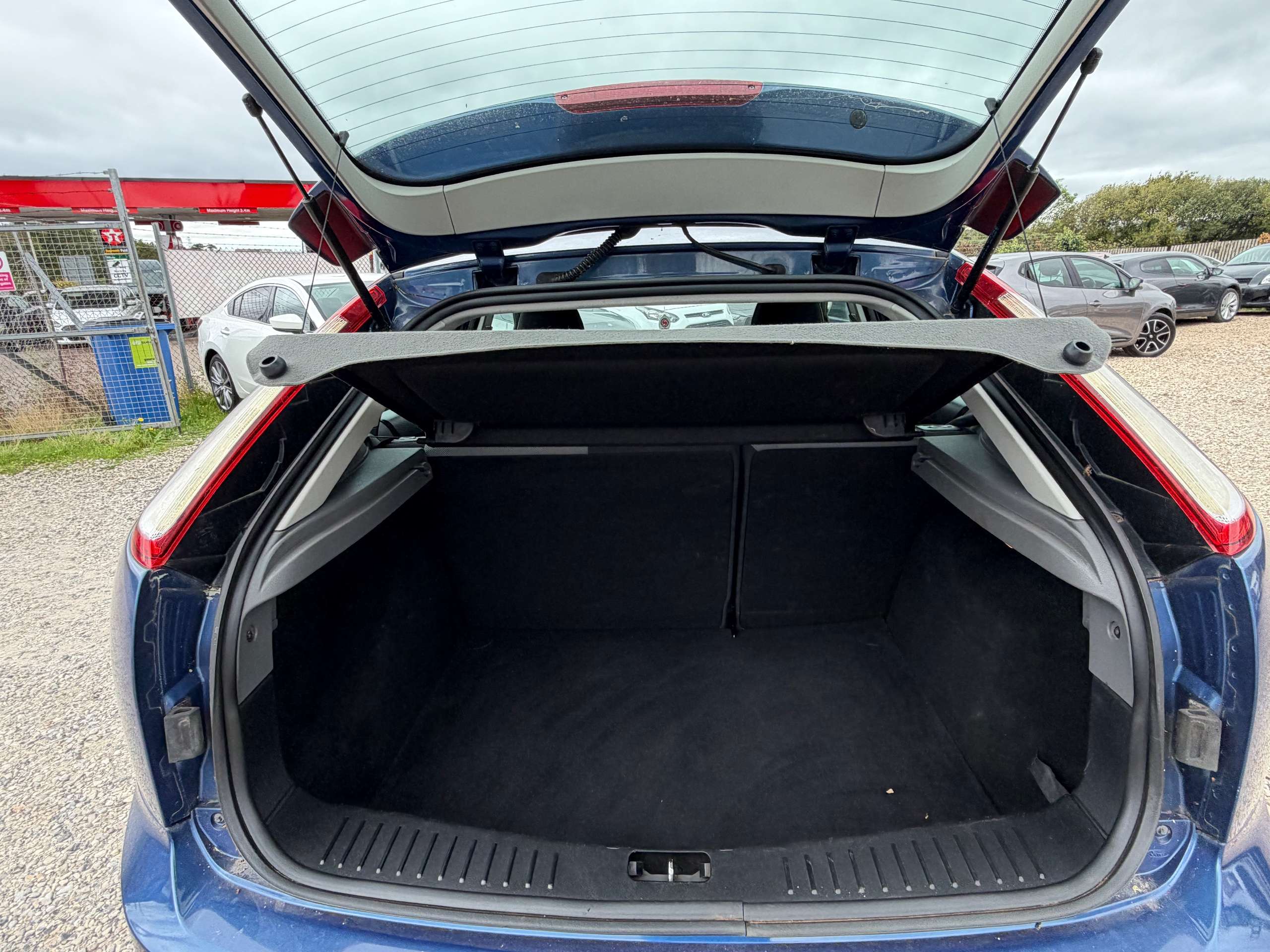 2010 FORD FOCUS 2010 FORD FOCUS