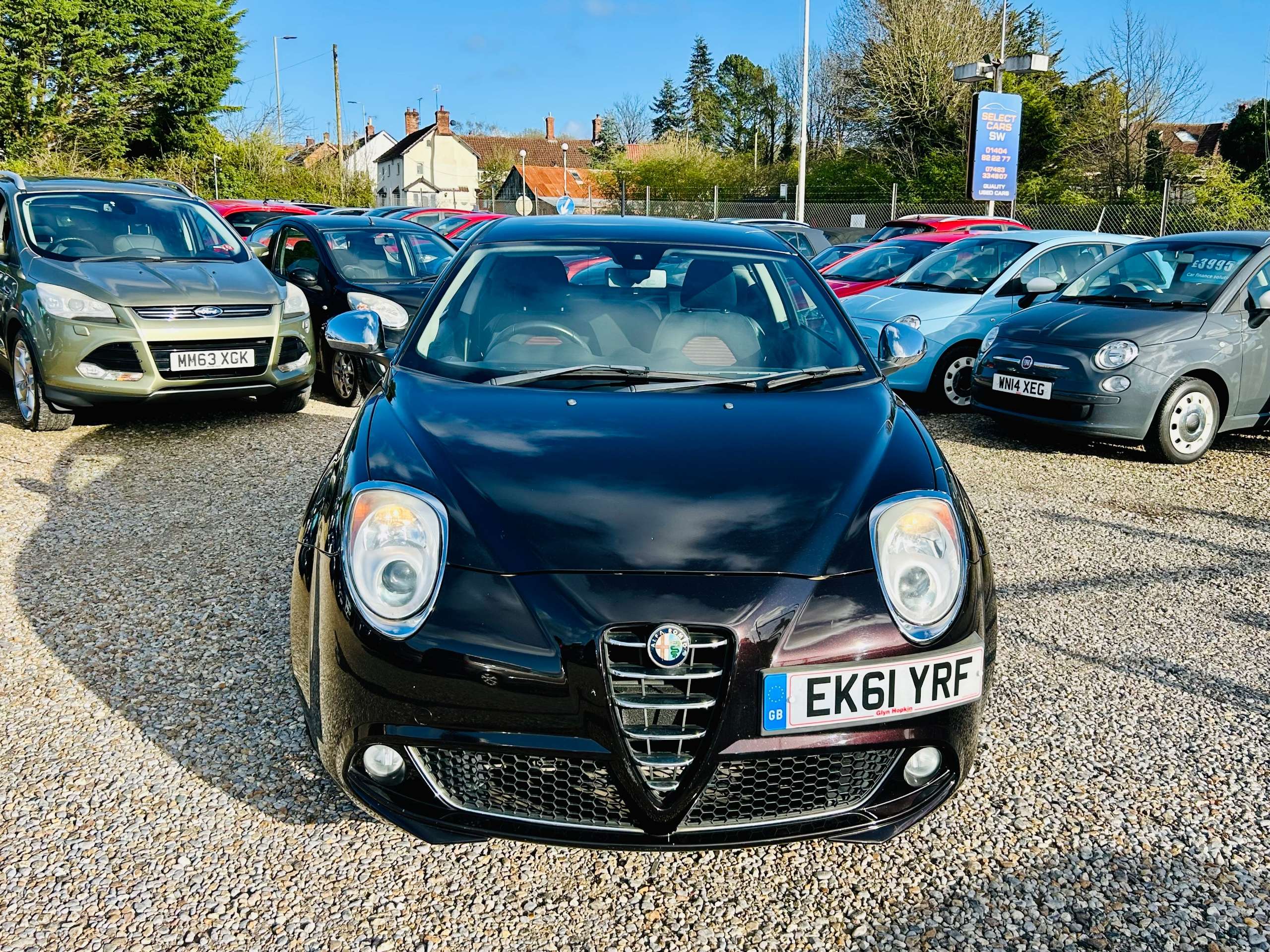 A 2011 ALFA ROMEO MITO 1.4 MultiAir Distinctive Hatchback 3dr Petrol Manual Euro 5 (s/s) (105 bhp) A 2011 ALFA ROMEO MITO 1.4 MultiAir Distinctive Hatchback 3dr Petrol Manual Euro 5 (s/s) (105 bhp)
