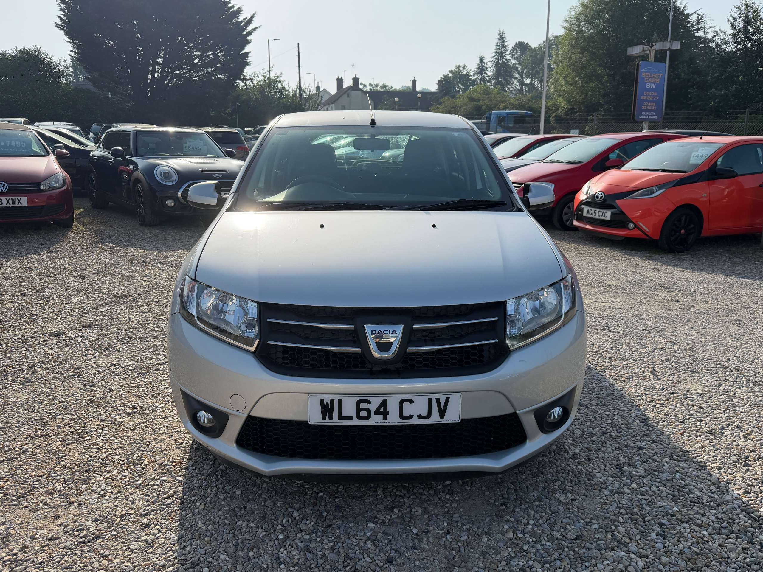 A 2015 DACIA SANDERO 1.5 dCi Laureate Hatchback 5dr Diesel Manual Euro 5 (90 ps) A 2015 DACIA SANDERO 1.5 dCi Laureate Hatchback 5dr Diesel Manual Euro 5 (90 ps)