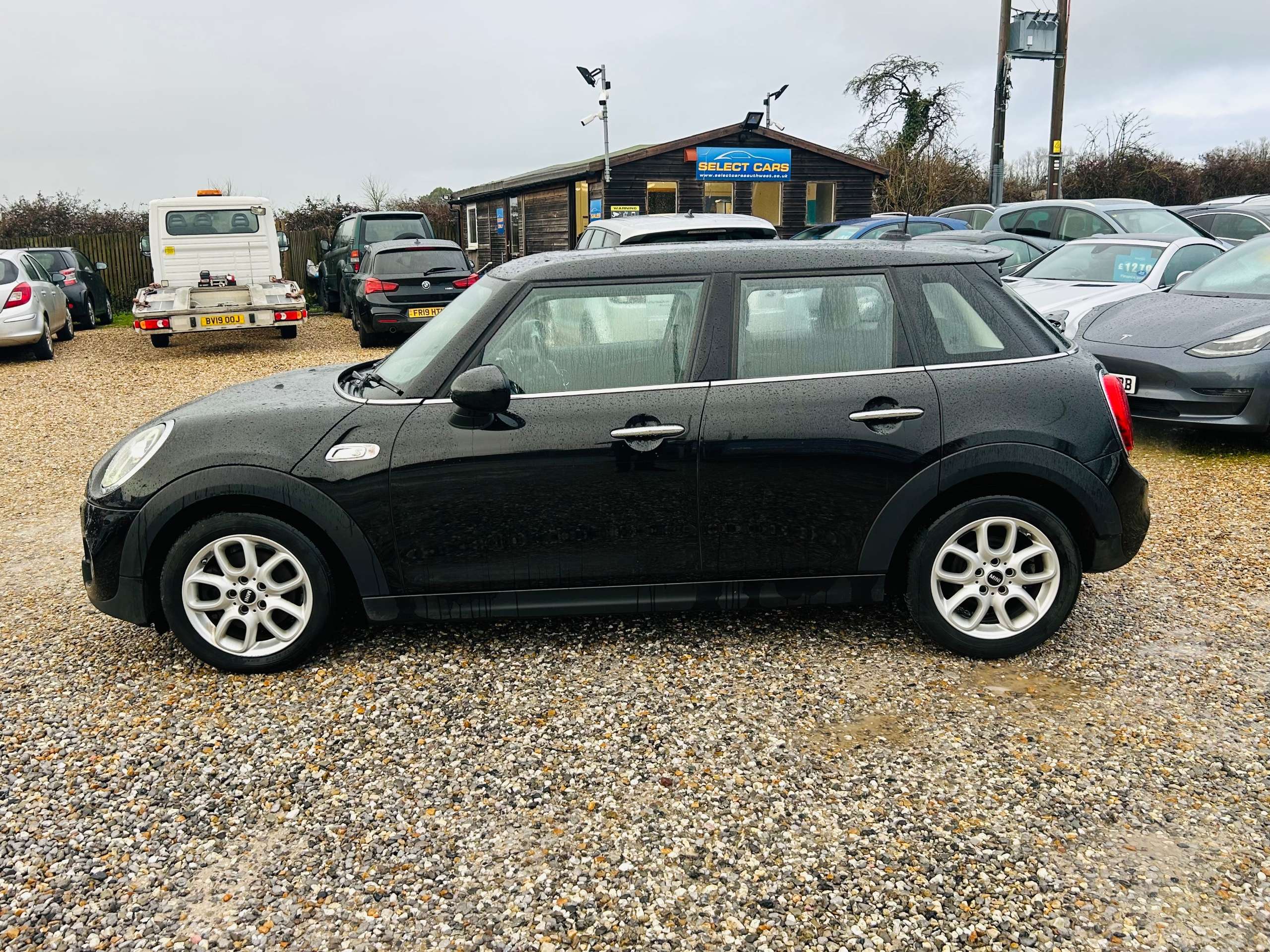 2018 MINI HATCH 2018 MINI HATCH